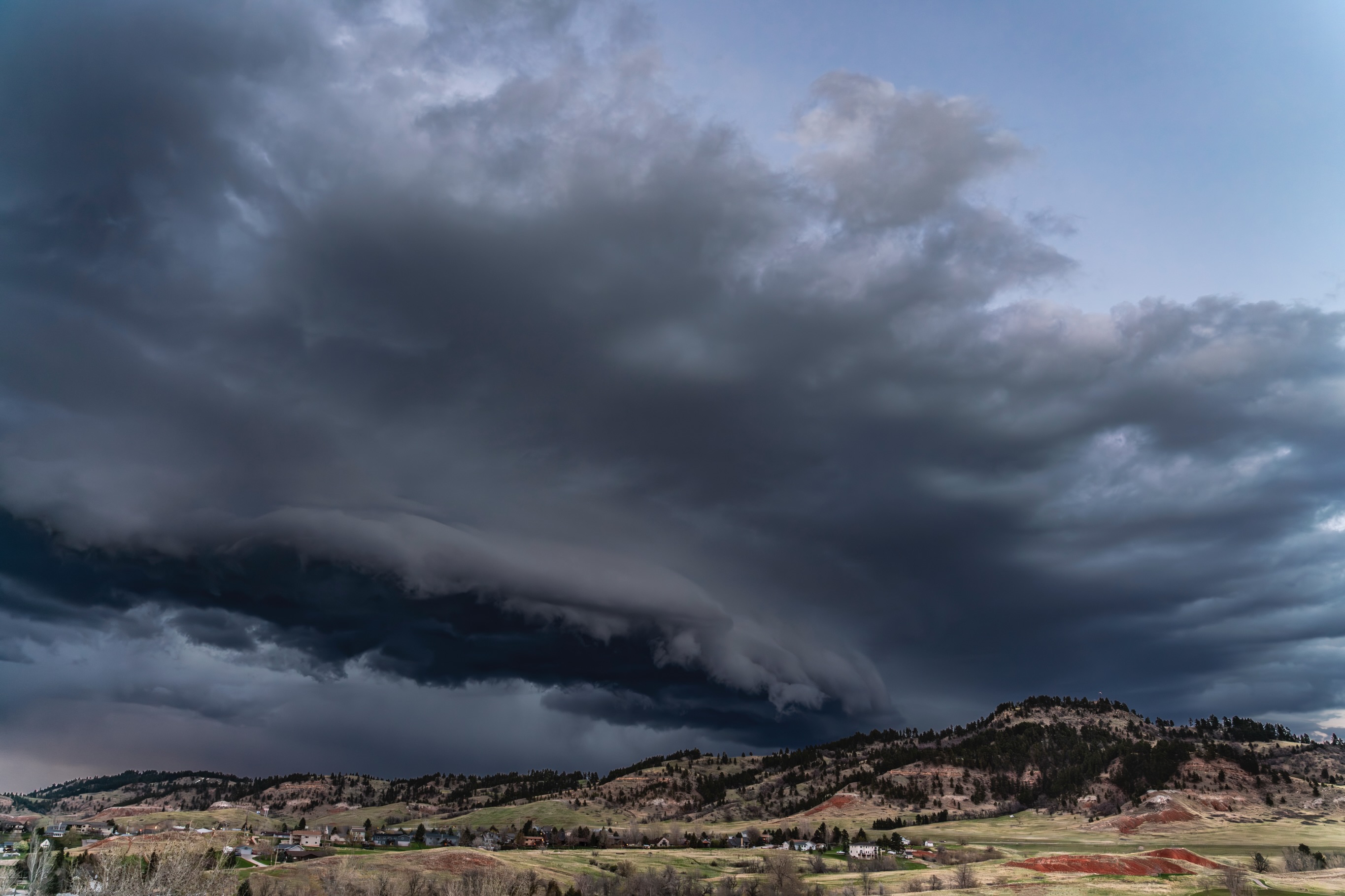 In honor of all the storms we’ve been having lately, here’s an epic image I captured of Lookout Mountain back in May of 2021.
Stay safe out there folks! If you’re in the western South Dakota area, sounds like we might be experiencing some major sky drama tonight ⚡️
Officially available as a limited edition on my website 😘