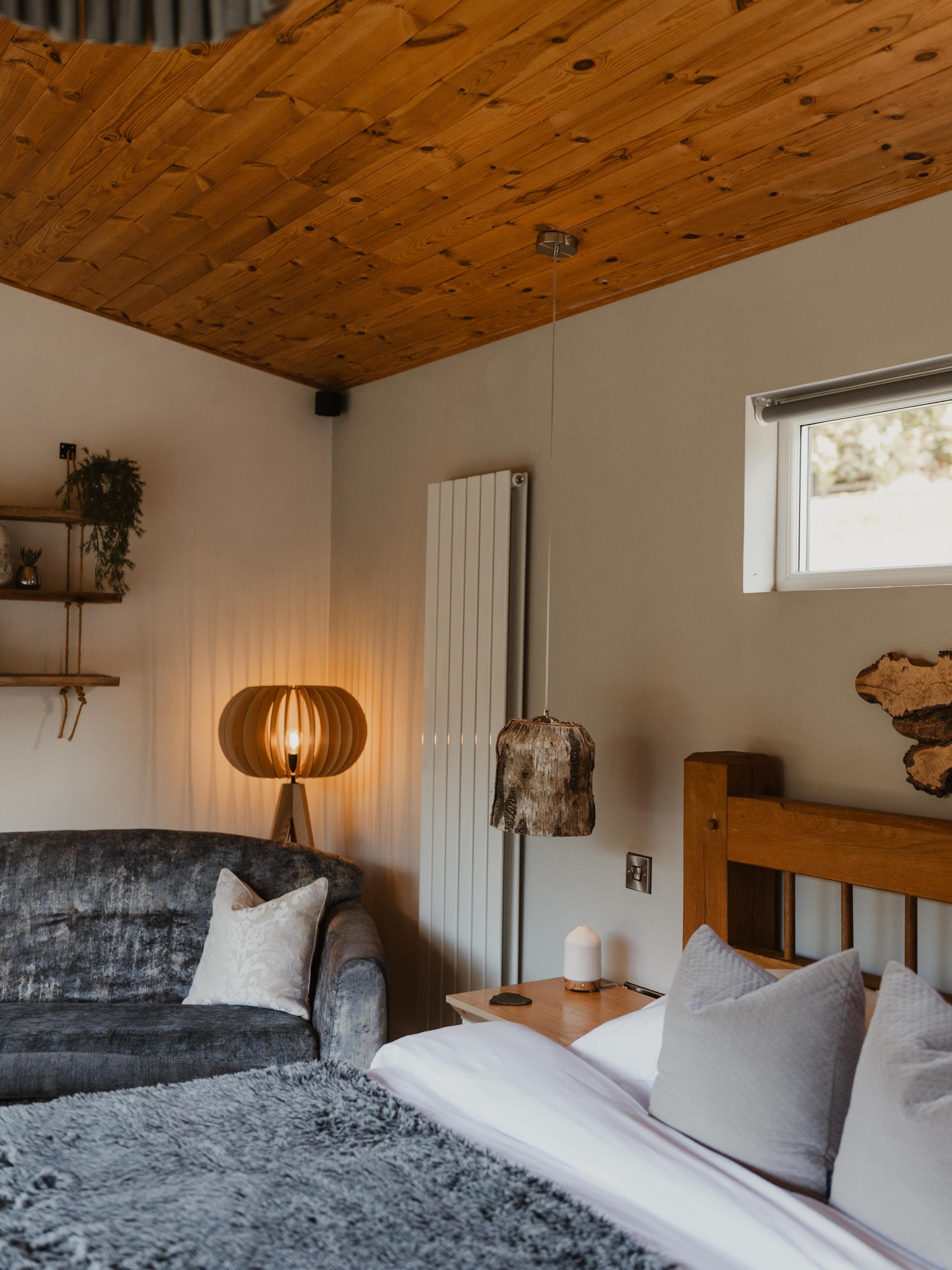 Summer at Silverbirch Lodge just hits differently ☀️
As the summer sun shines across the lodge, the warm light brings Silverbirch to life. Throw open the doors, enjoy your morning coffee on the patio, relax in the hot tub, and soak up those long, peaceful evenings.
Who would you bring for a summer stay?
#hottubretreat #luxurylodge #summerescape #walesstaycation #couplestravel