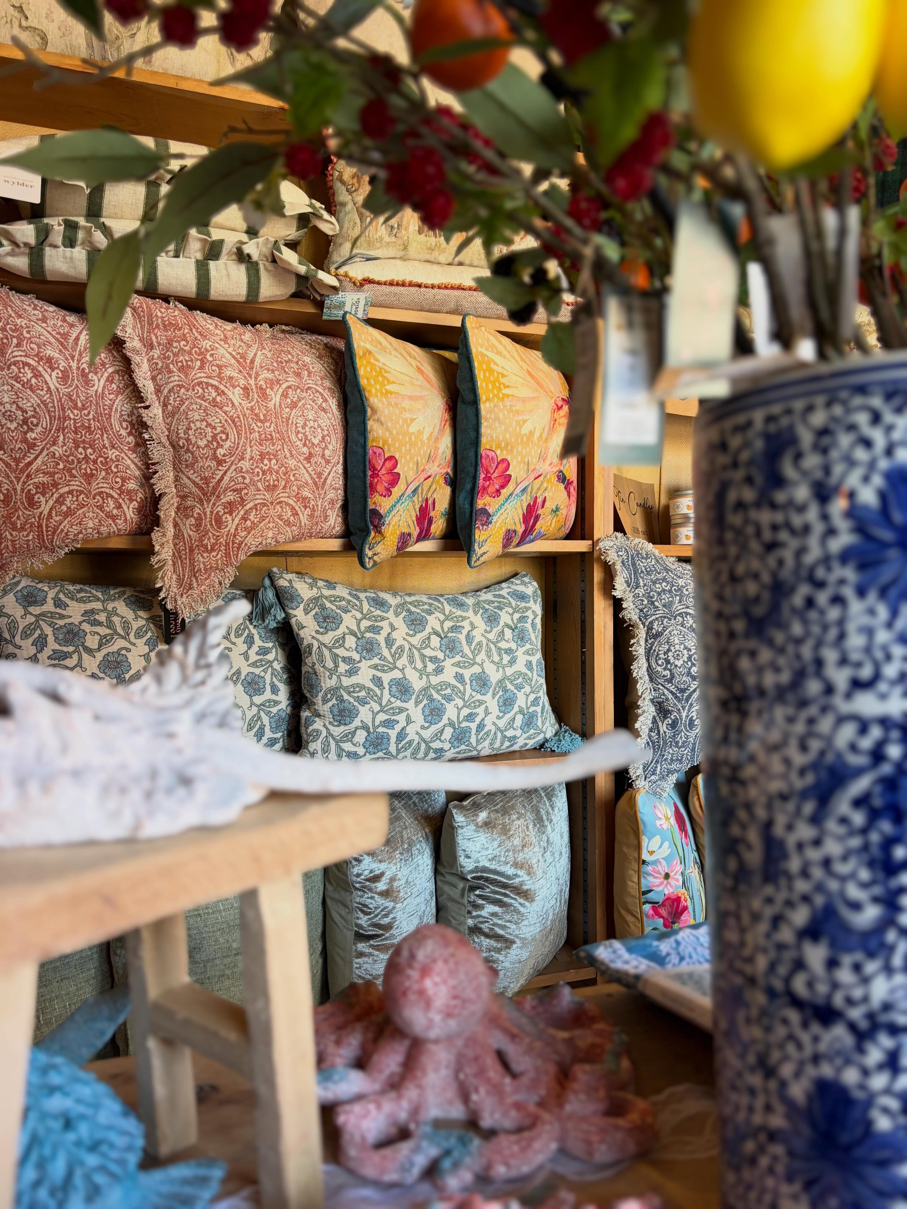 I’ve refilled our cushion wall this morning with some lovely designs 🤍
All our cushions are high quality feather filled. We do have a great selection scattered on both floors of the shop too displayed on pieces of furniture so do make sure to have a wander when visiting 😊
Range from £18.00 - £38.00
#cushions #featherfilled #highquality #newtostock #opentoday