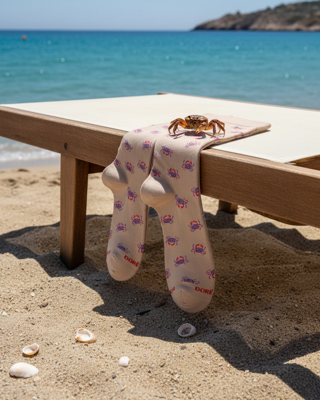 🦀 Ironiques, originales et confectionnées avec soin.
Ces chaussettes pour hommes à motifs de crabes apportent une touche d'originalité même à la tenue la plus simple.
#doredore