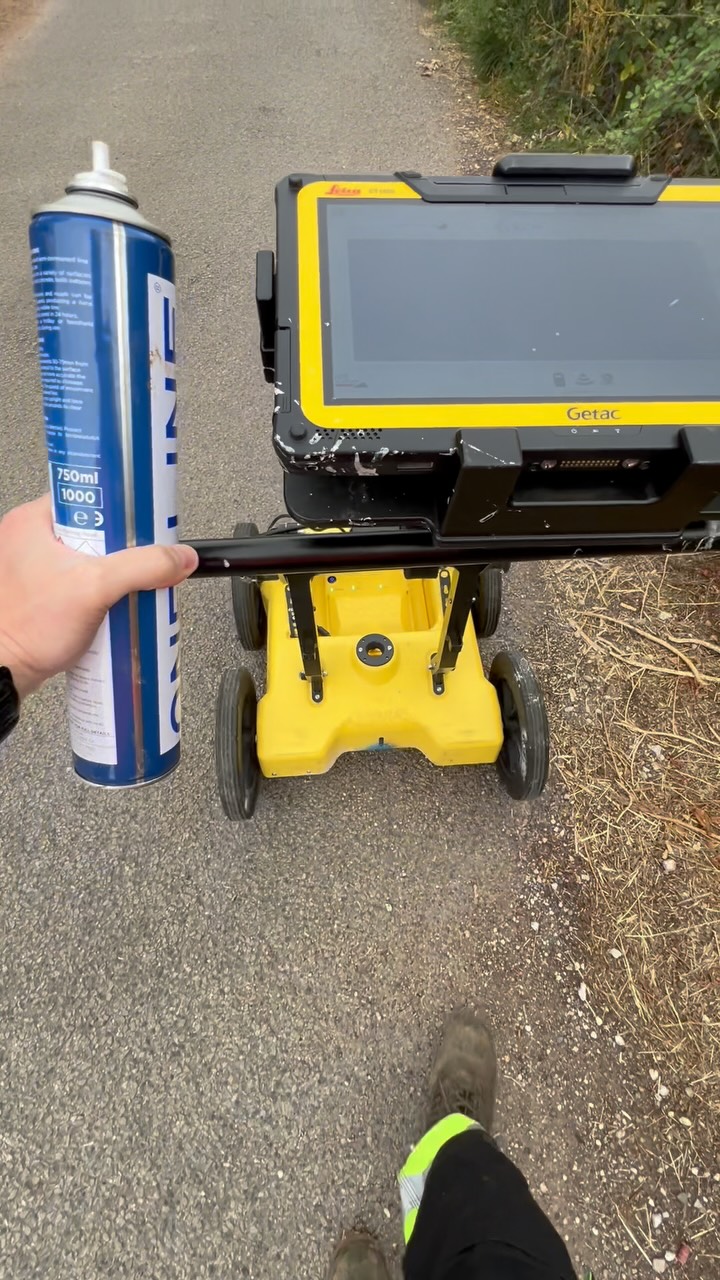 Monday means one thing… back out on site. 📍
Kicking off the week with another utility survey.
#survey #surveying #benchmarksurveys #undergroundmapping #underground