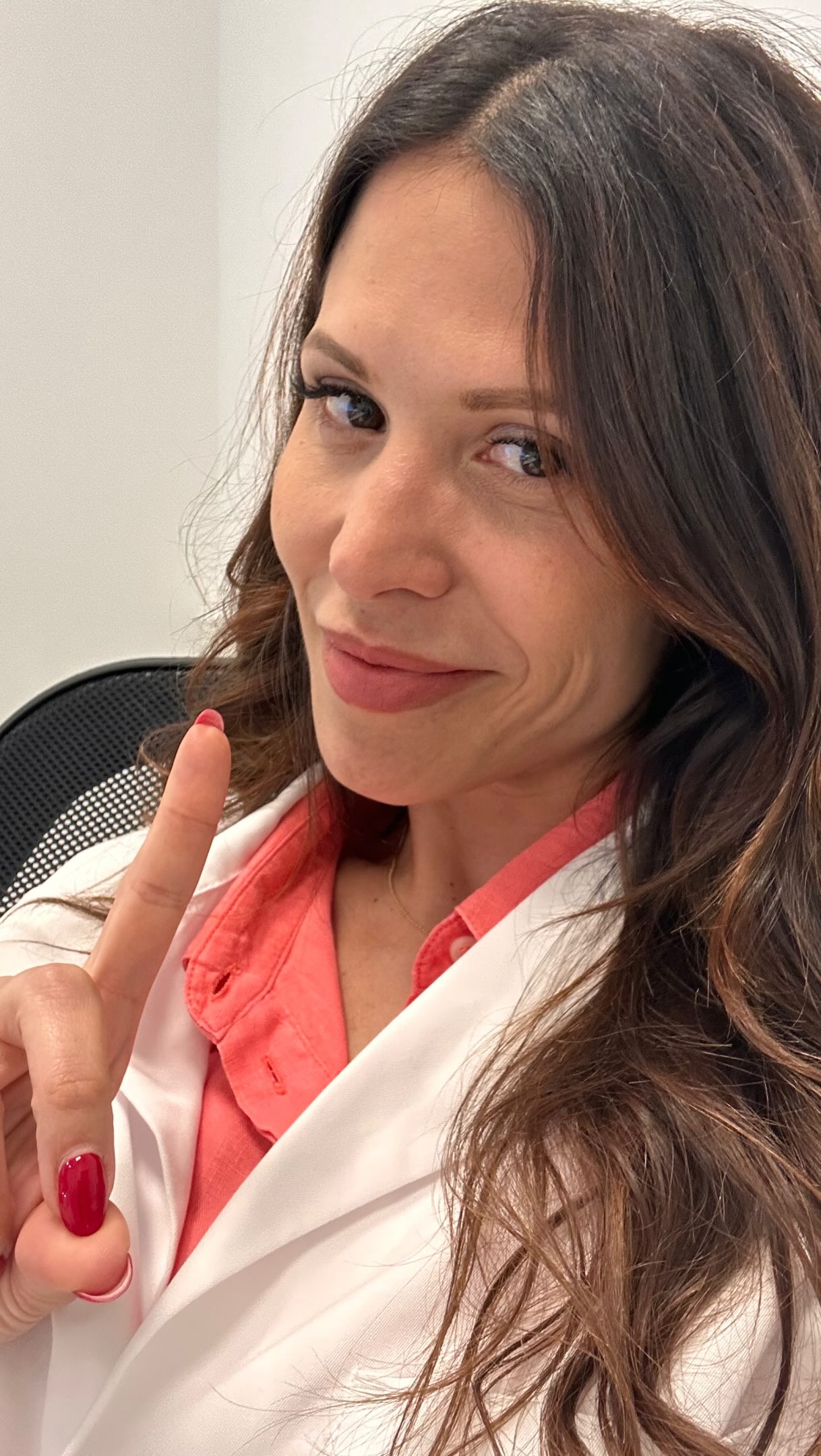 Comunicazione di servizio: i piedi sporchi possono ostacolare la visita dermatologica 😅