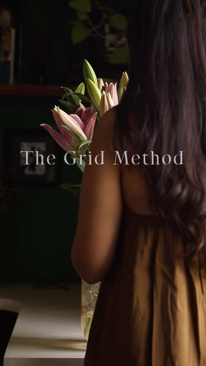 Most people just drop lilies into a vase. Here’s the method we use instead.
THE GRID METHOD
Start by trimming the stems at a 45-degree angle. Arrange the stems diagonally across from one another, crisscrossing them as you go to create a structured grid inside the vase. Finish by placing the final stem in the centre of the grid. Over the next few days, as your lilies begin to bloom, make a few gentle adjustments and enjoy their beauty as it unfurls.
Save this reel for your next bunch of lilies. 🌿🤍
#TheFloralCollective #Lilies #FlowerArranging #FloralDesign FlowerCare FreshFlowers FlowerLovers LiliesOfInstagram FloralInspiration FlowerStyling BloomingBeautifully FlowersOfInstagram HomeDecor FlowerArrangement SeasonalFlowers
