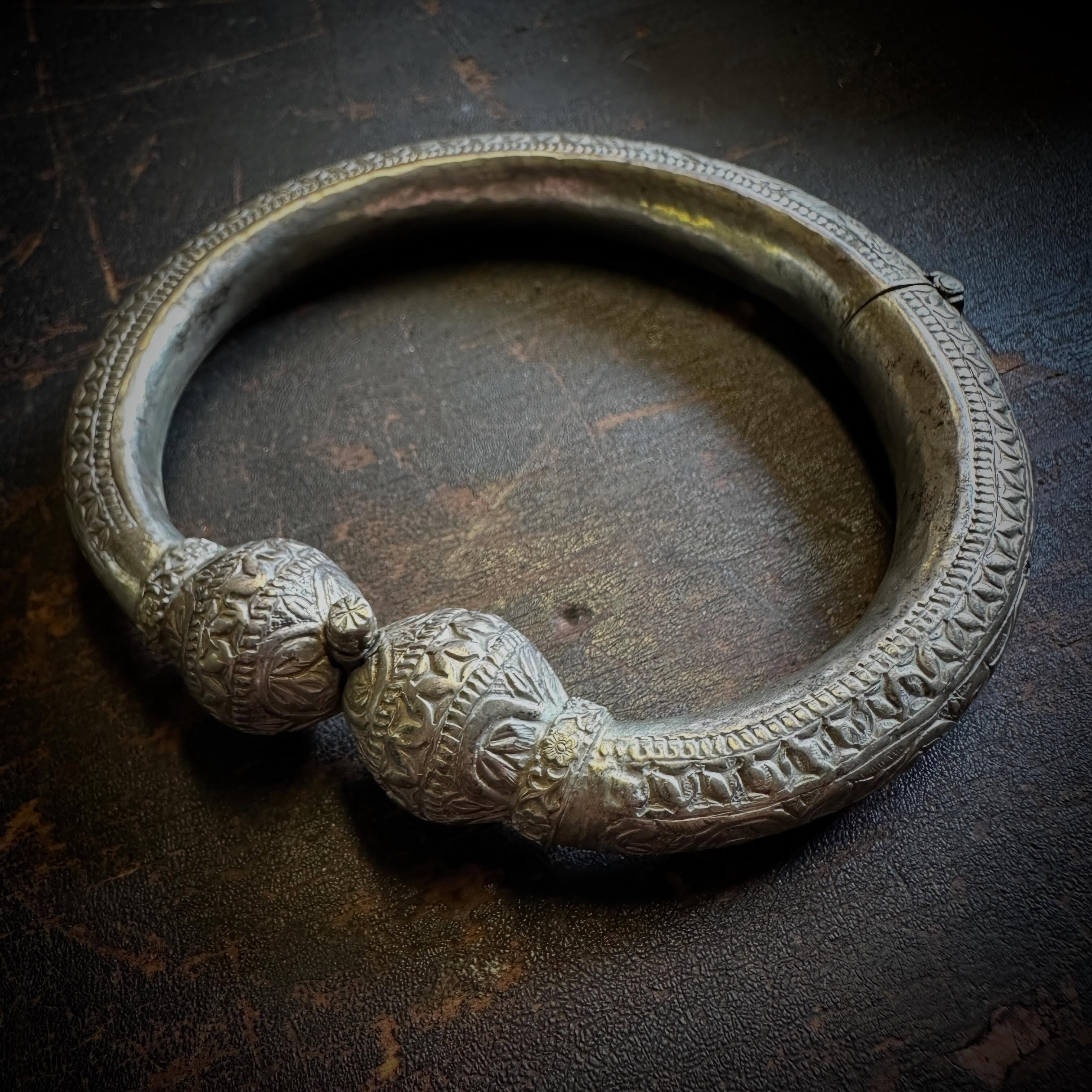 Antique Indian Ornate Silver Bangle £159
Fox Brooch £24
Large Cruifix £49, Small £14
Antique Stylish Stork/ Bird £38
Jade Carving With Two Carp £180
Greek Bronze Arrowhead £30
Dhokra Bronze Fish £28