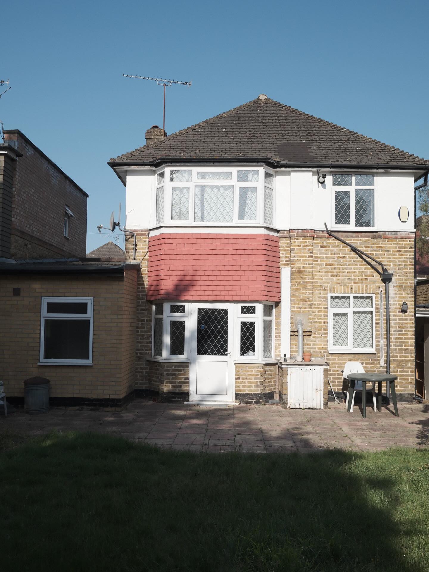 A new project now underway in Edgware.
This seven-month transformation will see the creation of a double-storey side extension and a substantial rear extension, carefully designed to enhance both the scale and flow of the existing home.
A design-led residential project with plenty of exciting details to come. We’re looking forward to sharing the journey and, ultimately, the finished result.
SOHO Developments | High-end builds & Refurbishments