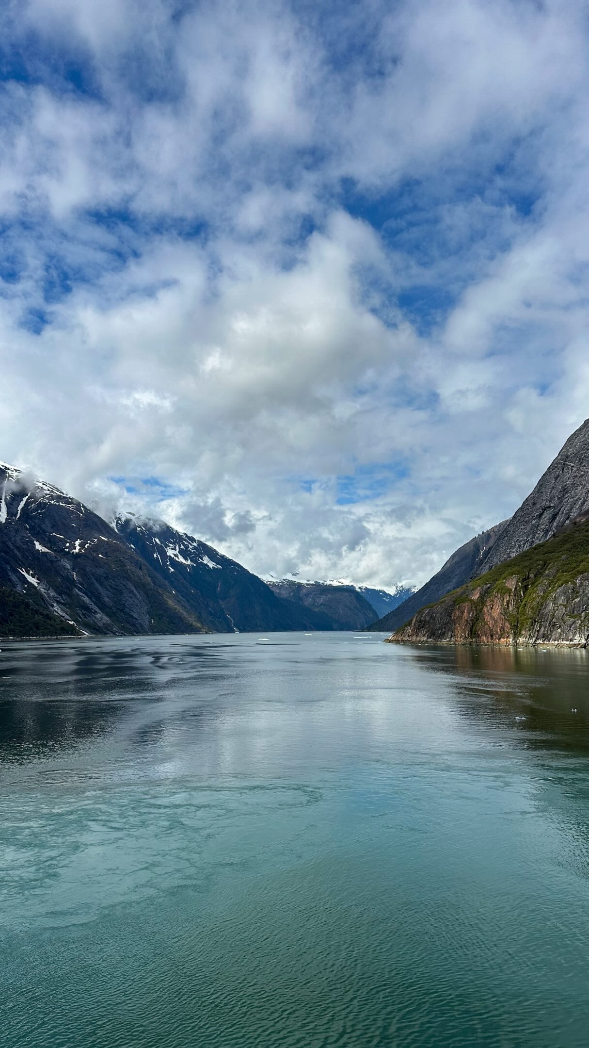 Who is ready to see more of The Last Frontier?
.
.
.
#TravelAlaska #alaskancruise #alaskaair #youneedalaska #ExploreAlaska