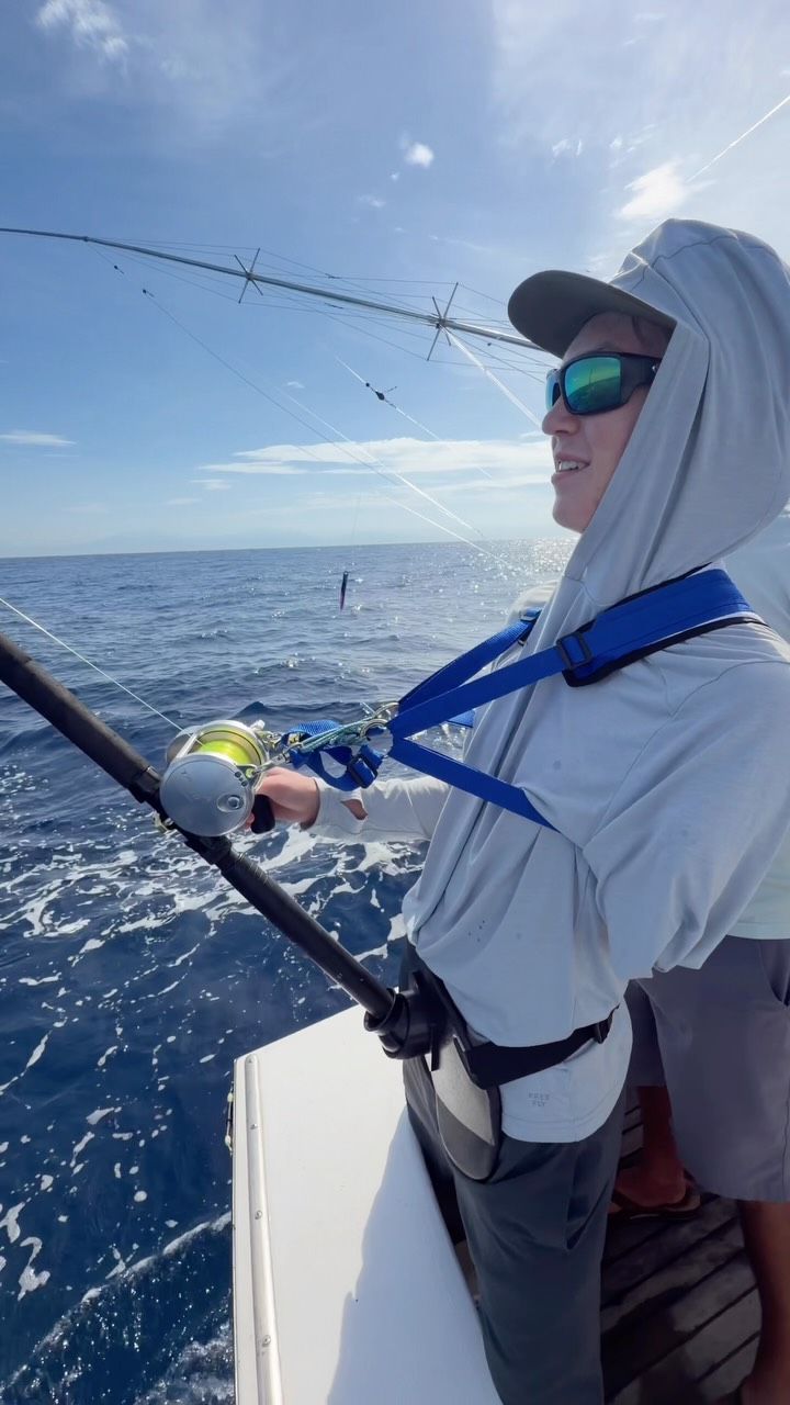 If there’s a will, there’s a way! @the_wiley_sloan doesn’t let anything stop him from doing what he loves, and he proved it last week by locking in on modified one-arm techniques to hook and release his own sailfish, unassisted. 🤯 Thank you Wiley, for letting us fish with you!!! The whole crew at Intensity had an absolute blast! “No Limits!” 💪🏽
🎙️Keep an eye out for our upcoming podcast with Wiley next week!
