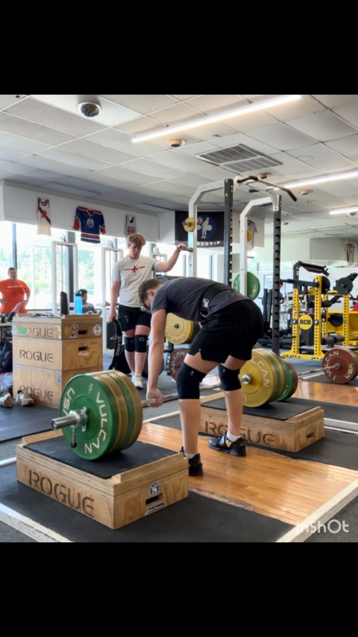 PUSHING PAST OLD LIMITS… cleans between 125-116 kg (275-255 lbs), 365 lbs BS (w/ 50 lbs chain), 462 lbs trap DL, and some heavy dB incline doubles from Trey Huguet (11th grader). Continuing to improve each week. Excellent consistency from this young man…can’t wait to see where he takes his strength levels all summer long!!! #Clean #Athlete #Deadlift #Bench #Squat
_________________________________
_________________________________
_________________________________
“Find your passion whatever it may be. Become it and it becomes you, and you will find great things.” — Bob Blanton ✅ CHECK US OUT ✅
www.totaltraininginc.com
_________________________________
_________________________________
👍 LIKE US ON FACEBOOK 👍
@totaltrainingincrva @treyhuguet