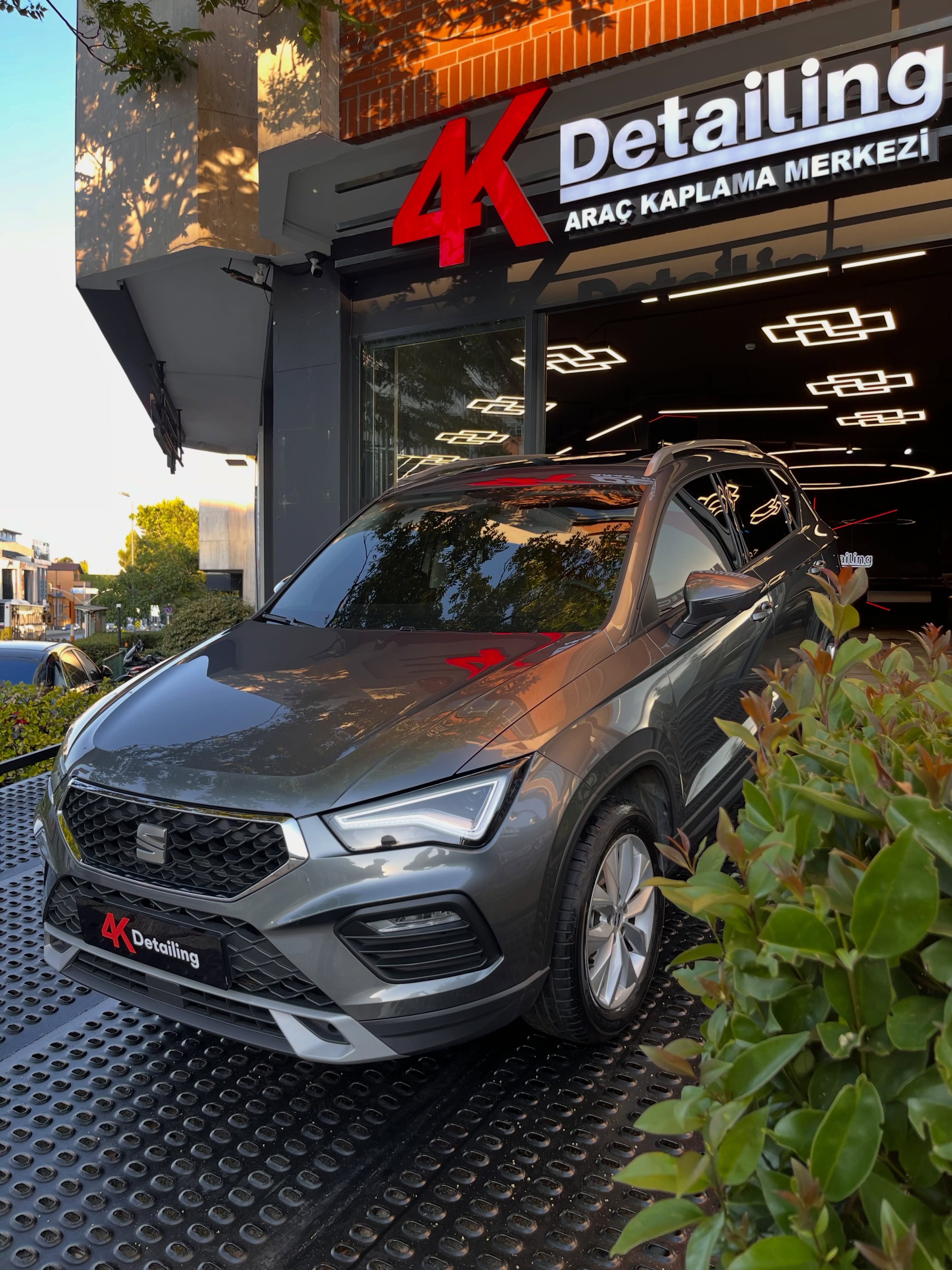 4K Detail’de bir SEAT ATECA daha, SHIELD SERİSİ 190 MİKRON PPF ile baştan sona koruma altına alındı. 🛡️
Detaylı yüzey hazırlığı, kusursuz uygulama ve premium işçilik…
Hem maksimum koruma hem de fabrikasyon parlak görünüm✨
✅ Komple PPF Kaplama
🎁 Ön 2 Cam Filmi
🎁 Multimedya Ekran Koruma
🎁 Ön Cam Seramik Kaplama
4K Detail ayrıcalığıyla hediye edilmiştir. 👏
🛡️ Defance Pro,
7 yıl NFC garanti sistemi ile aracınızı uzun yıllar güvenle korur.
💎4K DETAİL Aracınıza Değer Katar.
#defancepro
#PPFKaplama
#190mikron
#seatateca
