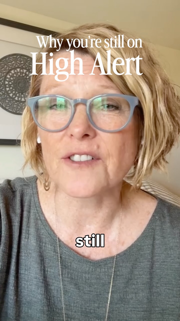 If you’ve left the relationship but still feel anxious, hyperaware, or exhausted, your nervous system may still be protecting you.
Hypervigilance isn’t a character flaw. It’s a survival adaptation.
Healing isn’t just about understanding what happened—it’s about helping your body learn that it’s safe again.
❤️ Ready to stop healing alone? Learn more about She Rises Collective, my trauma-informed community for women recovering from narcissistic abuse and toxic relationships. Link in bio.
#TraumaRecovery #Hypervigilance #NervousSystemHealing #ComplexTrauma #NarcissisticAbuseRecovery