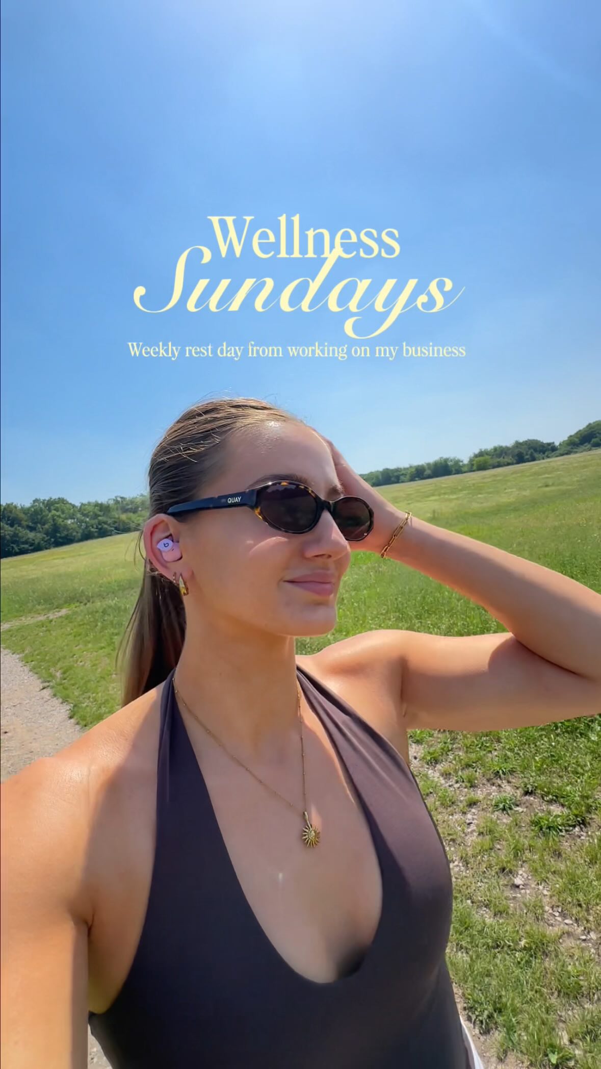 The second episode of Wellness Sundays ☺️🤍
Being self employed means you have no set work hours which sounds like a dream before you actually do it and realise you’re spending more hours than you ever did in a 9 to 5. So I’m taking a day every week to take fully off work and prioritise wellness to help keep me productive rather than burning out throughout the week 🥰
Starting the day by gratitude journalling and of course oxyshred (passionfruit is the best flavour). A morning stretch outside & listening to my new favourite podcast by @creatorscollectiveugc 🫶🏼
Beautiful weather here in the UK atm ☺️