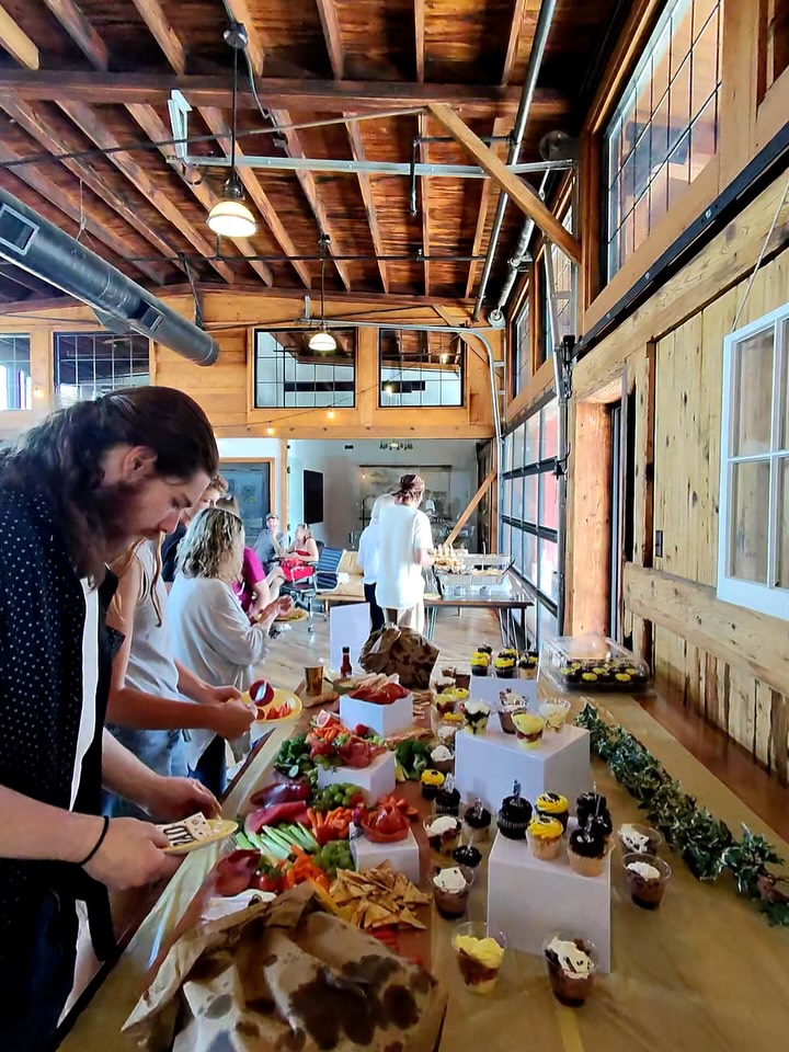 We rocked out at three open houses this weekend, and at the final one, a lady literally chased me back to my car to tell me how amazing the food was and made sure she got my information before I could leave.
I started catering because every time I went to catered events hosted by friends or family, I always left hungry. I knew I could do more than just feed people, I could serve them. I could provide amazing meals for people celebrating life’s biggest moments with the people they love.
So moments like this are truly full-circle for me. Never in a million years would I have imagined someone running after me asking for a chef’s information. To know that I’ve been in business successfully for eight years based almost entirely on word-of-mouth and client referrals means the absolute world to me.
I’m just incredibly grateful for the opportunity to love on people through food. ❤️