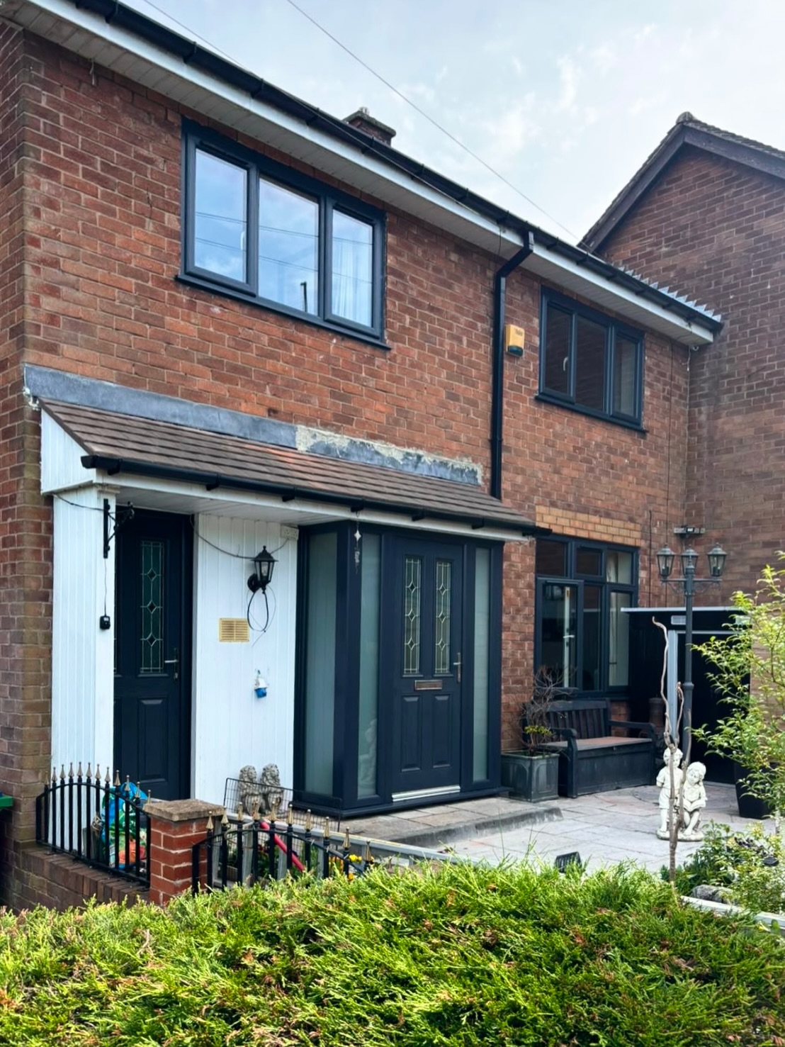Replacing the windows and doors -> simple upgrade with a big impact🏡
This transformation involved replacing the existing doors and window frames with modern slate grey units, giving the front of the property a much cleaner, more contemporary finish.
The darker frames add definition, improve kerb appeal, and completely refresh the look of the entrance without the need for major building work.
It’s proof that sometimes the most effective home improvements are the simplest ones.
At Revive Renovations, we help homeowners modernise and enhance their properties with carefully chosen upgrades that make a real difference✅🏡
#reviverenovations #hometransformation #doorreplacement #windowreplacement