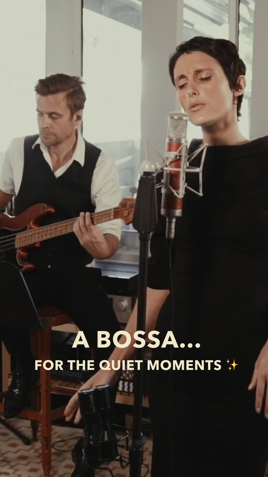 One of our own songs…
When Autumn Falls ✨
We only shared this one once before, and it really seemed to connect with people. So here’s another little moment from it.
Obrigado por ouvir ❤️