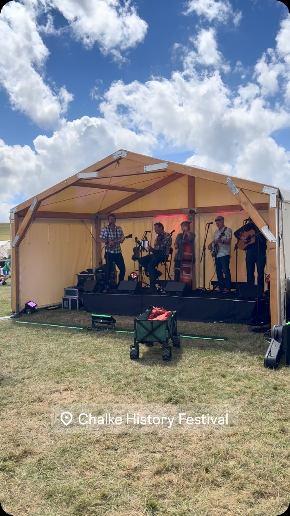 What a fantastic week it’s been at the Chalke History Festival. In the words of Hickory Moon, the band on stage today playing this song, we’re “counting down the days till you return”! As always, it’s been a fantastic festival and thank you for having us 💜