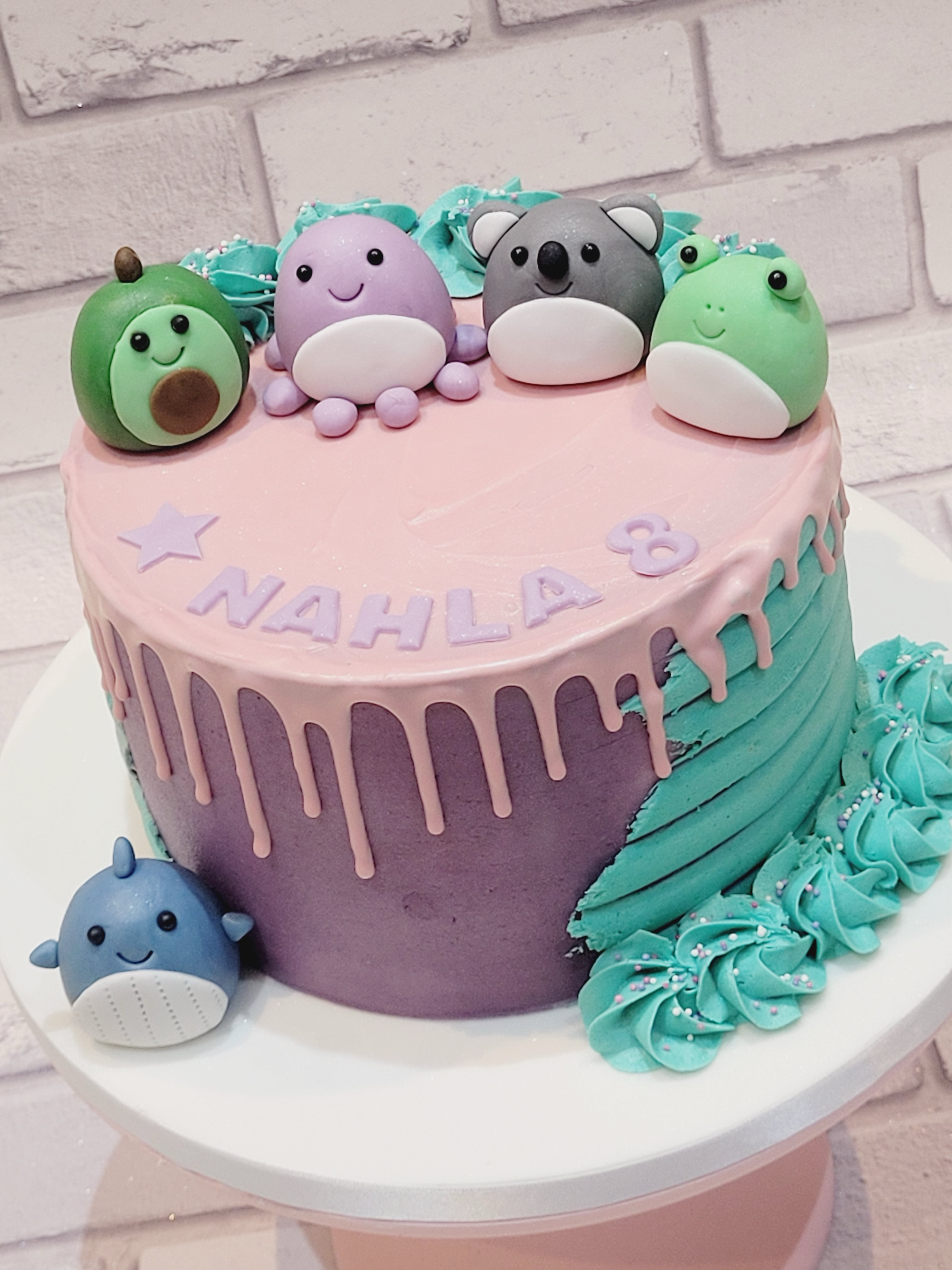 A cute little cake with some even cuter little @squishmallows characters.
#charactercake #cutecakes #northwalescakes #birthdaycakes #squishmallowsofinstagram