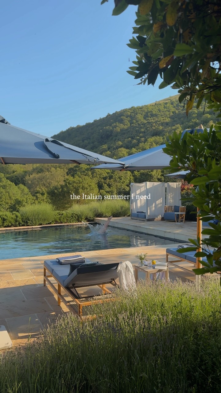 the Italian summer I need 🌞🍃
.
.
umbria | countryside | Italy | italia | summer | slow life | estate | vita lenta | travel tips | best hotels | Italian guide | castle
#igitalia #italiansummer #visitumbria #igitaly #italianlife