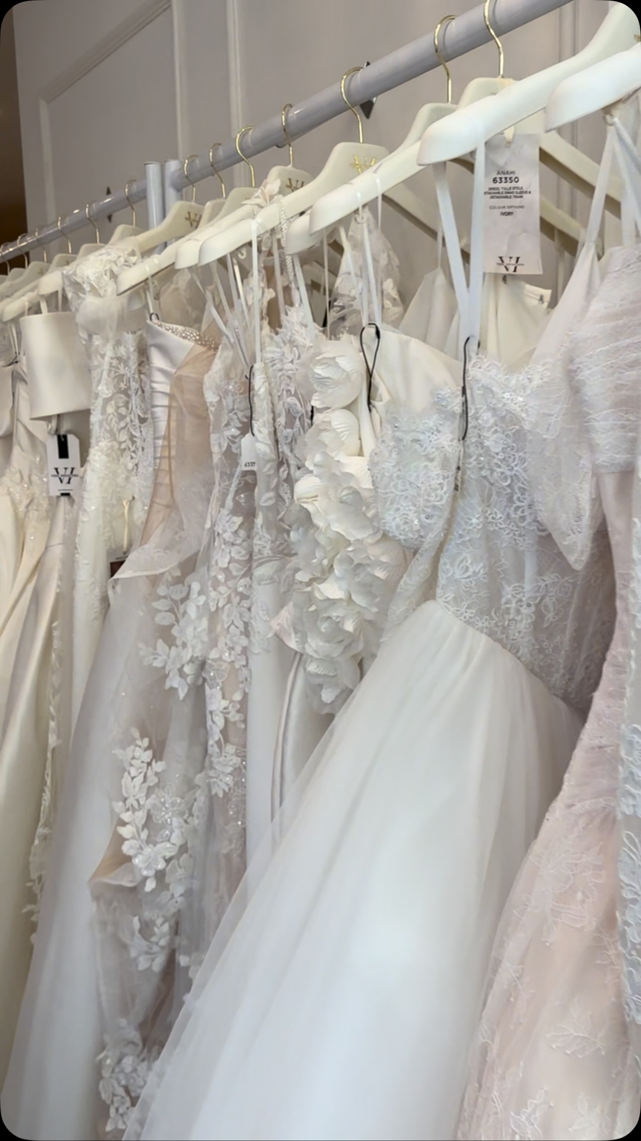 ✨ Say Hello to Veni Infantino ✨
Our VI Trunk Show starts today, and we can’t wait to introduce these stunning gowns to our brides!
✨ Sample sizes: UK 6–20
✨ Prices: £1,400–£2,700
✨ 10% OFF all Veni Infantino gown orders placed 4th–13th July!
Still searching for your dream dress? You could be a Veni Bride! Book your appointment today and be among the first to experience this beautiful new collection before it officially joins our boutique – www.theivorylounge.co.uk
#newdesigner #designerevent #bridetobe #2027bride #weddingdress