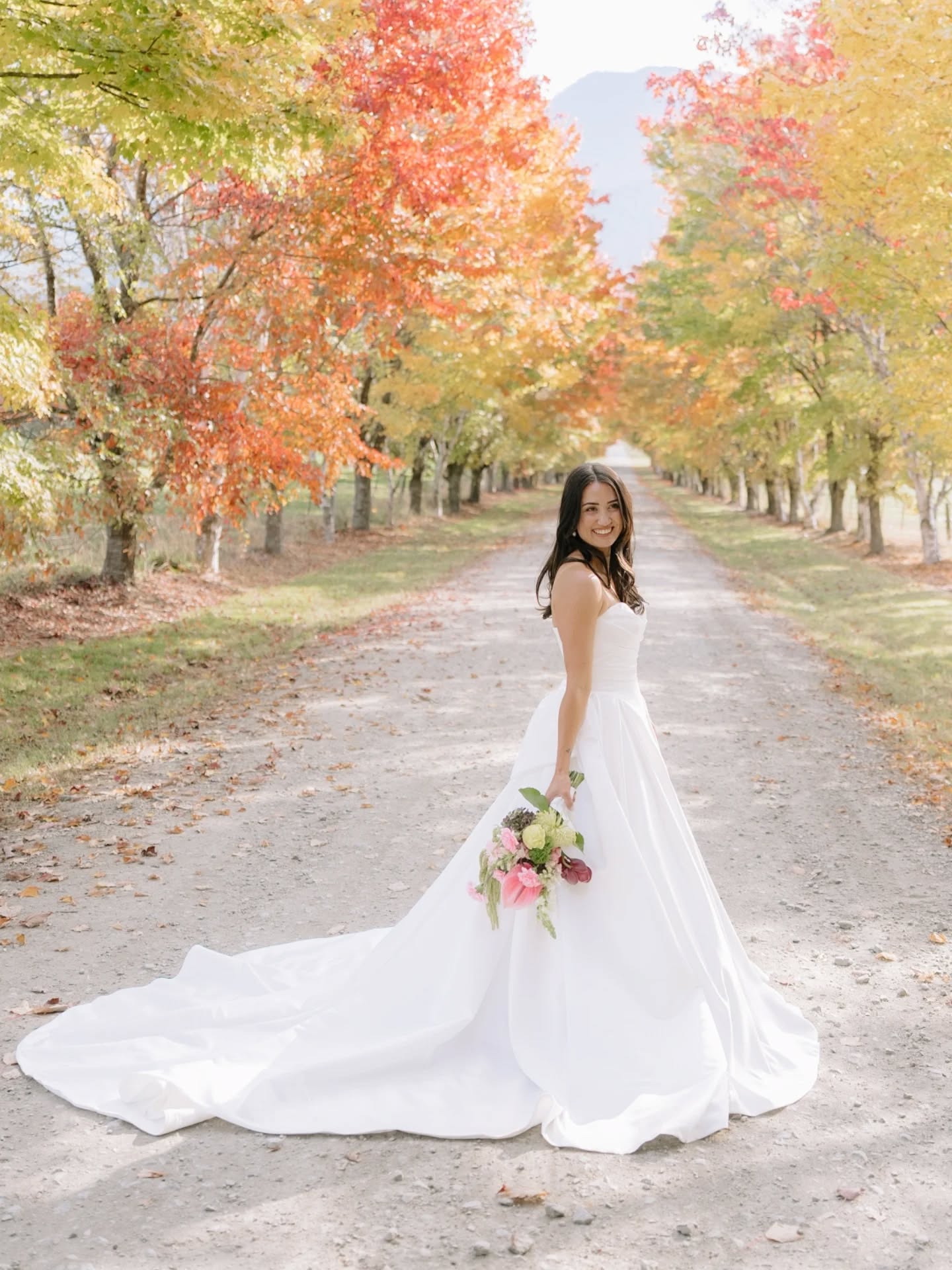 POV: You found your dream autumn wedding inspiration 🍁🍂
From the stunning scenery at @thebuckland to the timeless bridal look, this is everything we love about a Regional Victoria wedding.
Save this for your wedding mood board ✨
The Dream Team
@ellenmay.photography
@ccsweddingandeventplanning
@enhance_styling
@lovelensedit_
@riyanimartorejo
@hairkind.thesalon
@omearakerrie
@tempoevents.au
#weddinginspiration #regionalvictoriaweddings #weddingphotoinspiration #melbournebridal
#weddingplanning