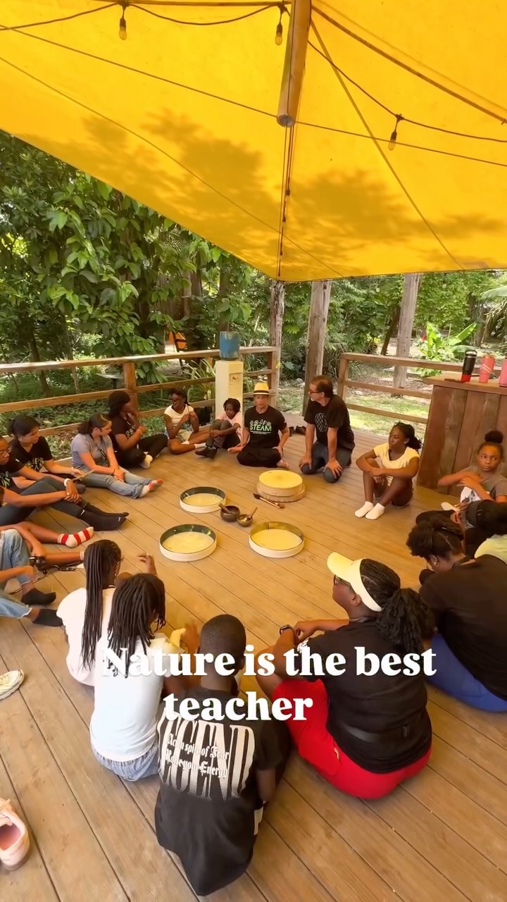 Education is better when you can experience it. ๐ฑ๐ฆ
We loved hosting GEN 2050โs summer camp and showing students how regenerative agriculture comes to life at Lion Farms. Interested in bringing your class or camp? Send us a DM!