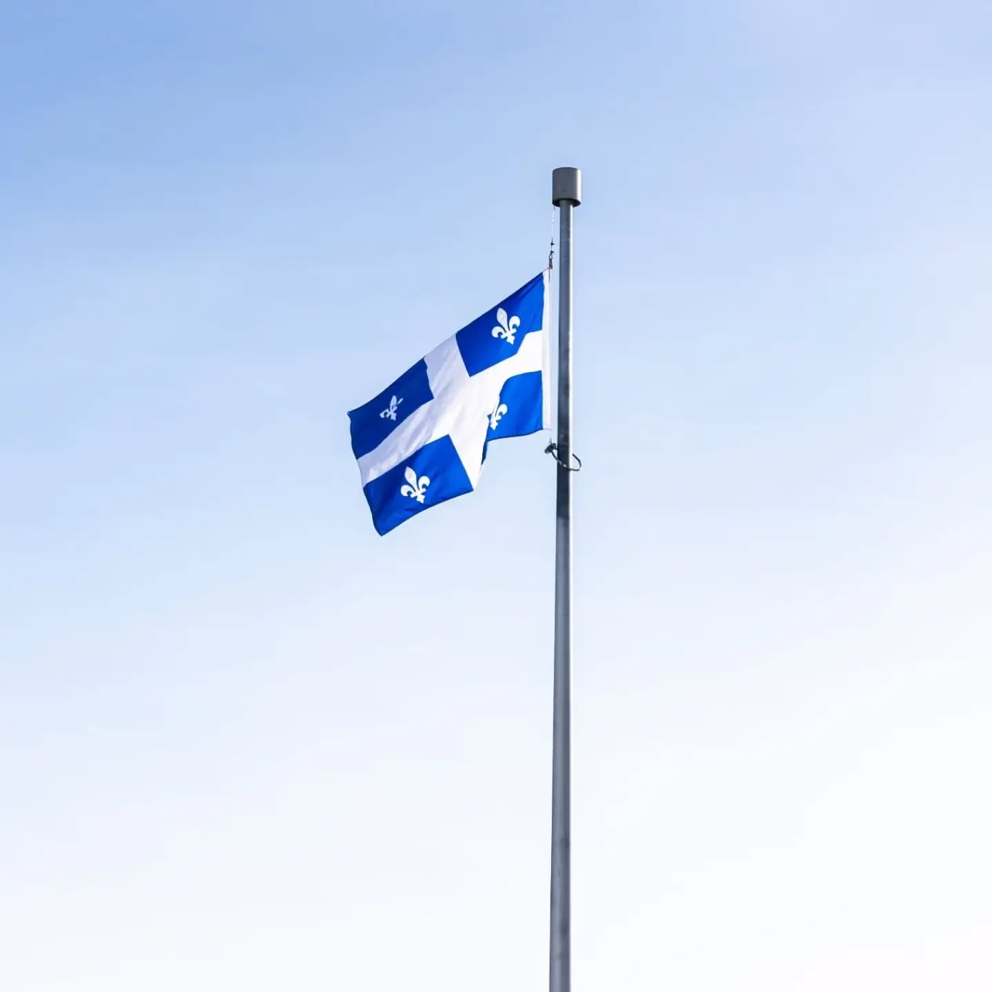 Bonne Saint-Jean-Baptiste à tous! 💙
En cette journée de célébration, nous soulignons avec fierté la culture, l’histoire et l’esprit unique du Québec. Profitez bien de cette belle fête nationale!
Wishing everyone a joyful St-Jean-Baptiste Day! 💙
Today, we celebrate Quebec’s culture, history and vibrant spirit. Bonne Saint-Jean à tous!