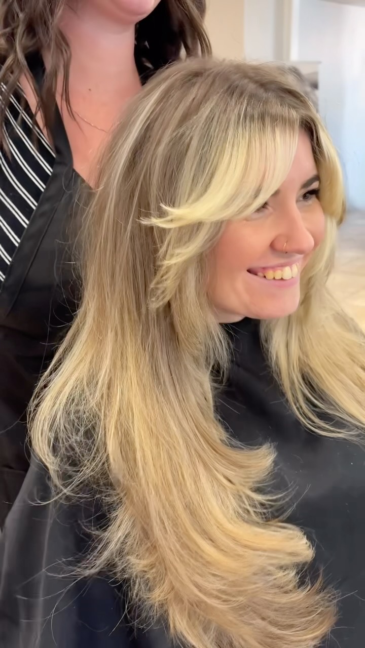 Soft. Airy. Full of movement.
The shaggy butterfly cut is the perfect mix of effortless texture and face-framing layers. It gives you volume at the crown, long flowing layers, and that “I woke up like this” look—without sacrificing length.
Perfect for anyone wanting:
✨ More volume
✨ More movement
✨ Less weight
✨ Easy styling with that 90s supermodel vibe
Thinking about making the chop? This is your sign. 🦋
#ButterflyCut #ShagHair #LayeredHair #HairTransformation #90sHair ModernLayers VolumeHair HairGoals SalonLife HairInspo