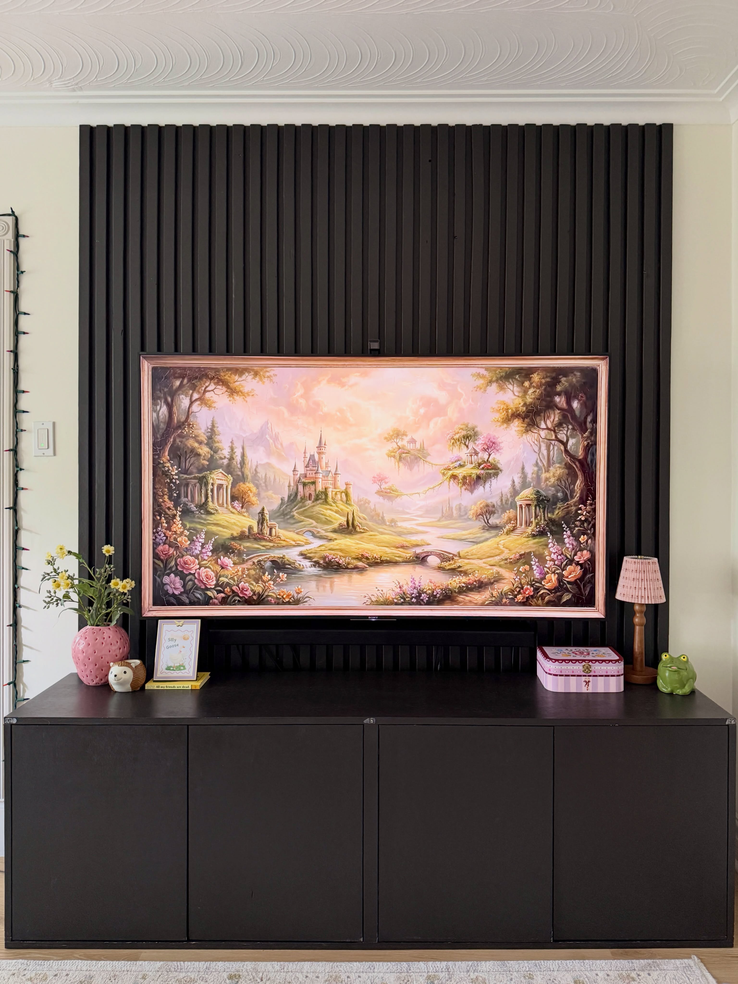 This view makes me happy. ✨
#homedecor #whimsicalhome #cozyhomedecor #interiorstyling #dopaminedecor
