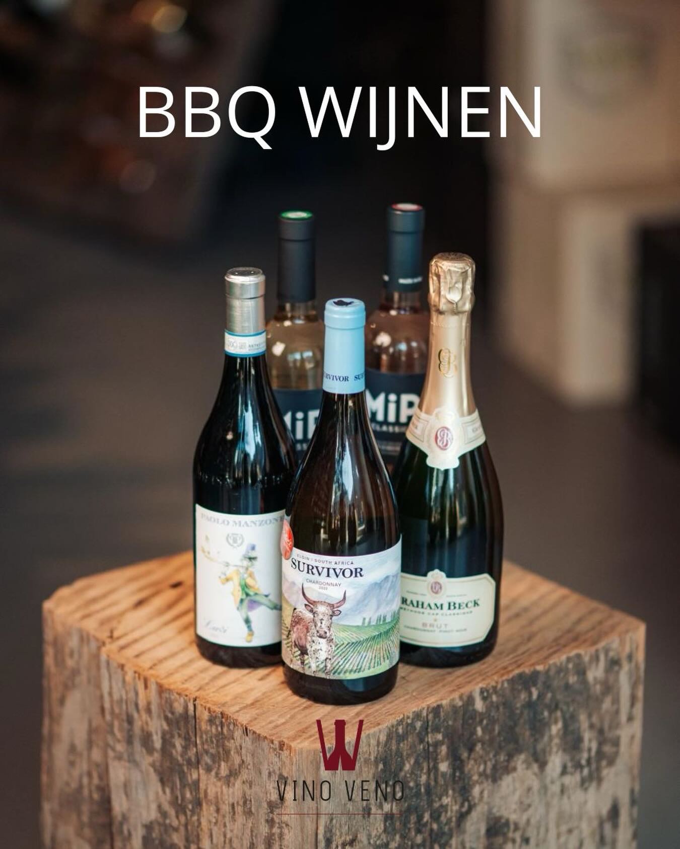Deze wijn maakt jouw BBQ compleet.
Blog lezen: link in bio!
Wat staat er bij jou dit weekend op het rooster: burgers, kip, spareribs of gegrilde groenten?
Schenk hier een glas van in en je proeft meteen waarom het zo goed werkt bij BBQ-smaken. Welke wijn drink jij het liefst bij een BBQ; rood, wit of rosé?
www.vinoveno.nl
.
#WijnSpijs #BBQwijn #WijnBijBBQ #Zomerwijn #GrillenEnGenieten