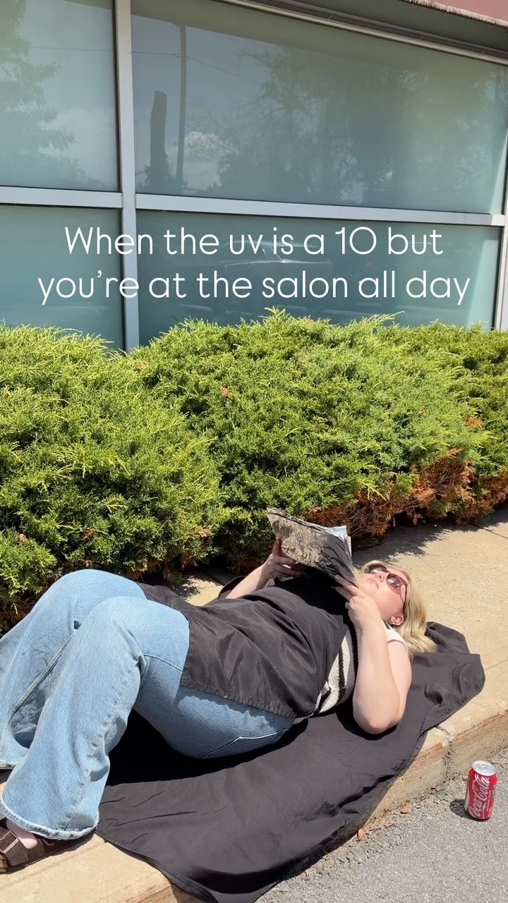 How this week feels 😎
Except it’s too hot out, so come relax in the air conditioning with us!! Online booking available at nijoli.com 🤍