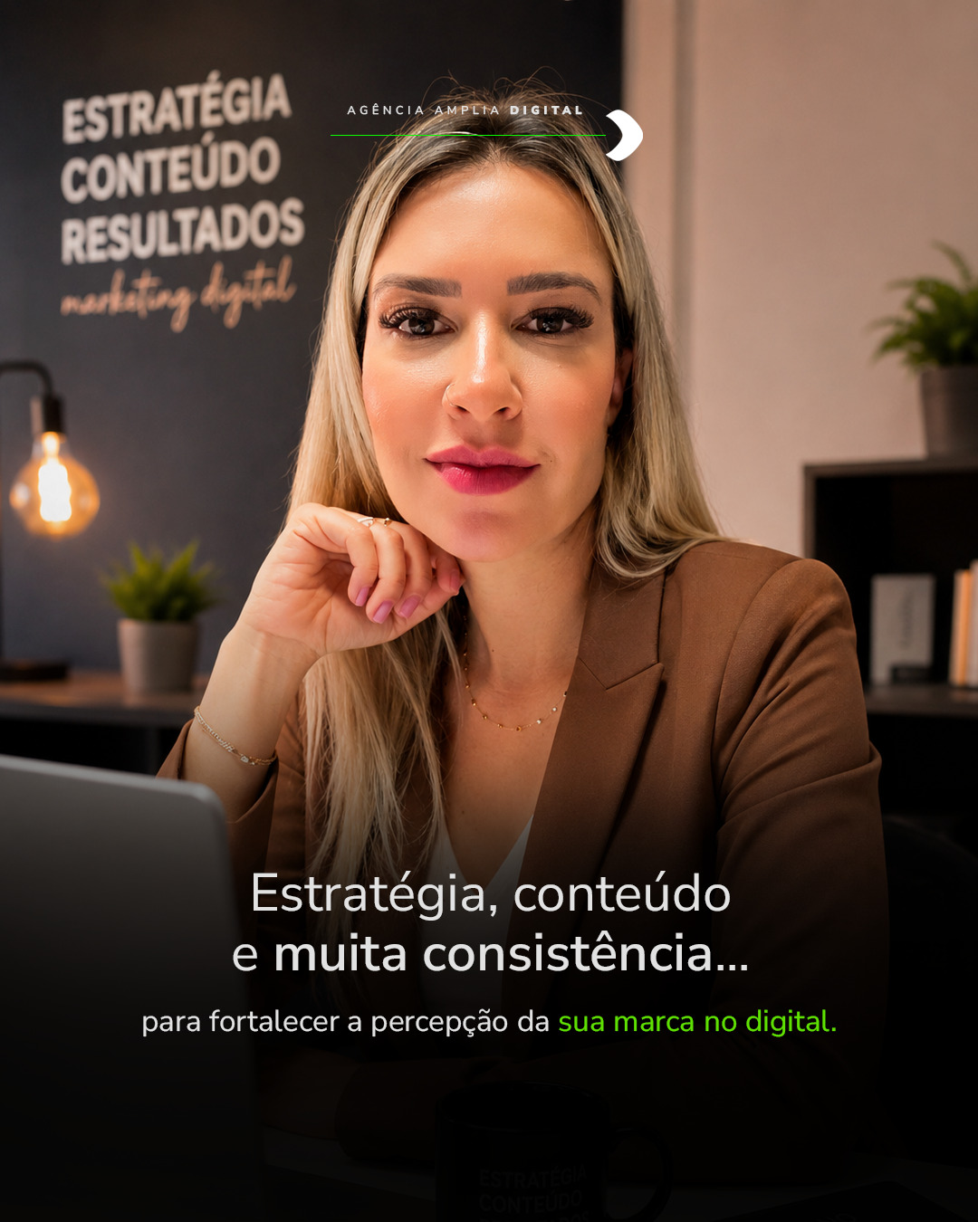 No ambiente digital, autoridade não nasce apenas da frequência de publicações, mas da forma como a marca se posiciona, comunica valor e sustenta sua presença com estratégia.
Cada conteúdo precisa ter uma função: gerar confiança, reforçar diferenciais e aproximar a marca do público certo.
Na Amplia Digital, desenvolvemos estratégias para transformar presença online em reconhecimento, credibilidade e resultado.
#AmpliaDigital #AutoridadeDigital #MarketingDigital #PosicionamentoDeMarca