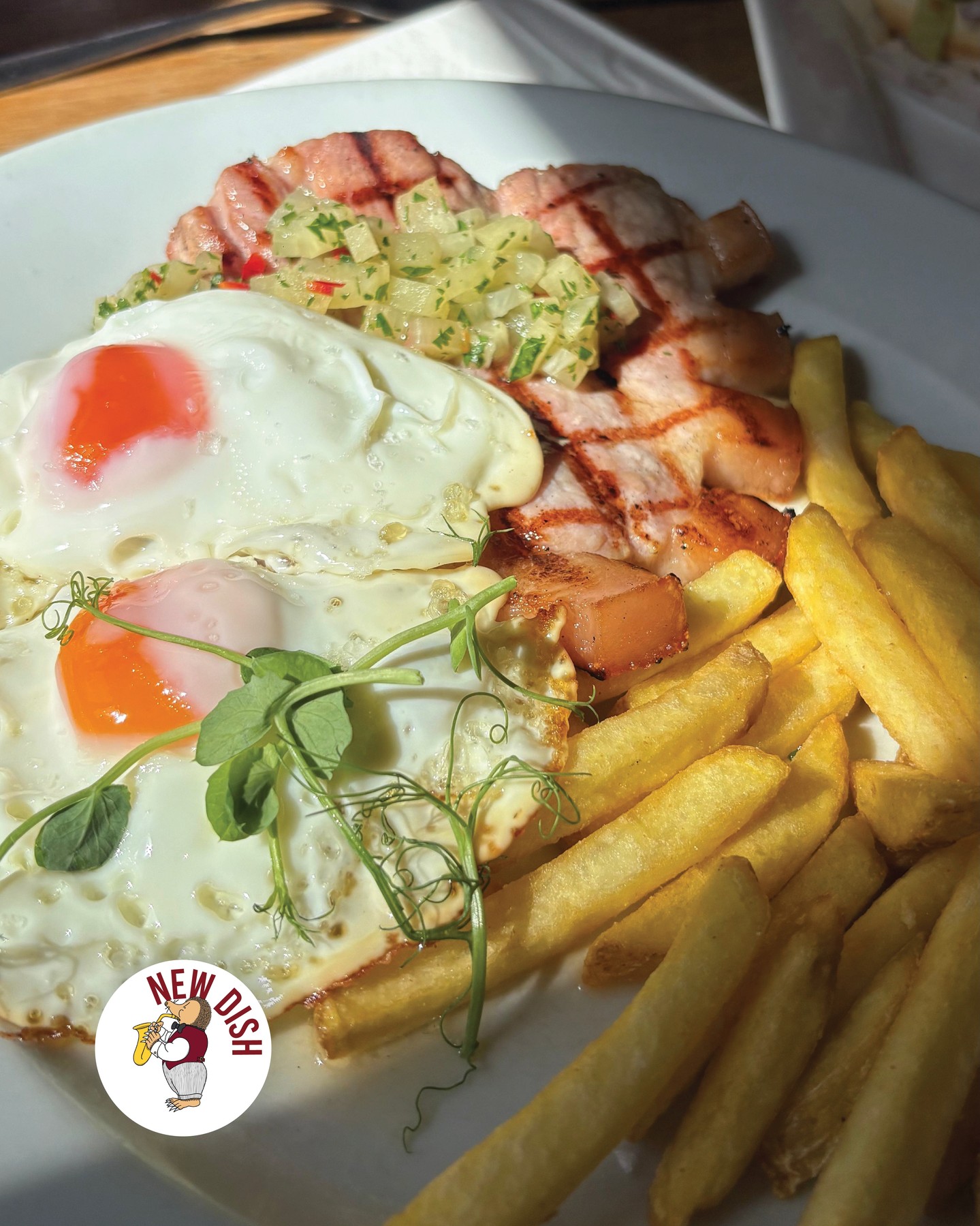 We are excited to announce a new Grumpy Mole dish on (our entirely new!) Sunday Menu - Gammon, egg and chips with pineapple salsa 🤤
We’ve made Sundays easier by offering one dedicated menu, making it simpler for you all to choose while still including all of our most favourite Sunday roast dishes and more! 🤩
Book a table via the link in our bio 🔗 #grumpymole #thegrumpymole #sundaymenu #sundayroast #newdish