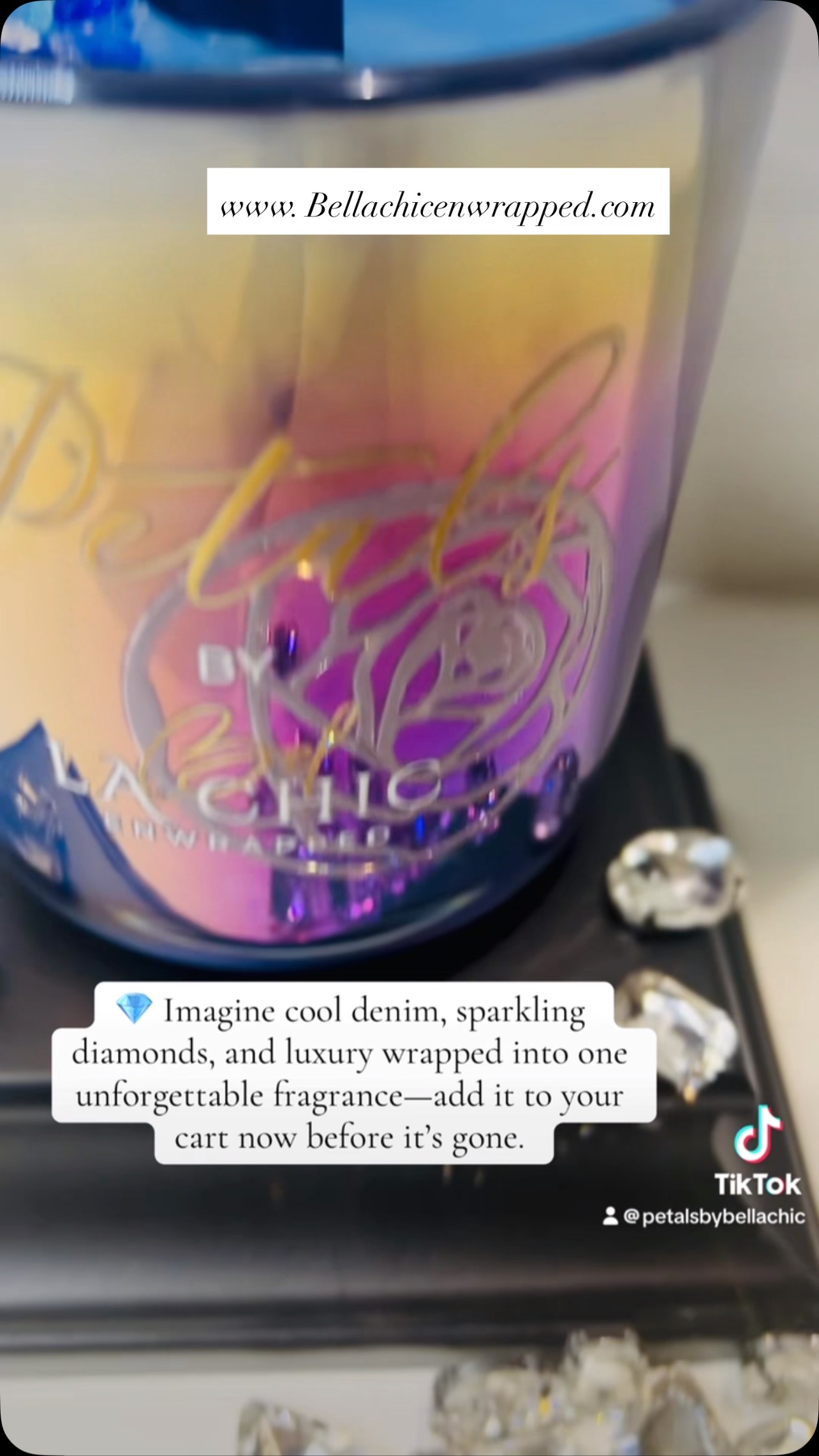 ✨ NEW DROP ✨
Meet Denim Nights & Diamonds… the candle that smells like confidence after dark.
💎 Imagine cool denim, sparkling diamonds, and luxury wrapped into one unforgettable fragrance—add it to your cart now before it’s gone.
✨ Notes of bergamot peel, clary sage, blue denim, tobacco leaf, vetiver, cashmeran, cedarwood, dry amber, and white musk create a bold, sophisticated scent that’s made to turn heads.
This isn’t just a candle…
It’s a whole mood.
A whole lifestyle.
A whole luxury experience.
If your home deserves a signature scent, this is it. 🤍
🕯️ Available now while supplies last.
#PetalsCollection #LuxuryCandles #HomeFragrance #TikTokMadeMeBuyIt #ʟᴜxᴜʀʏʟɪᴠɪɴɢ
