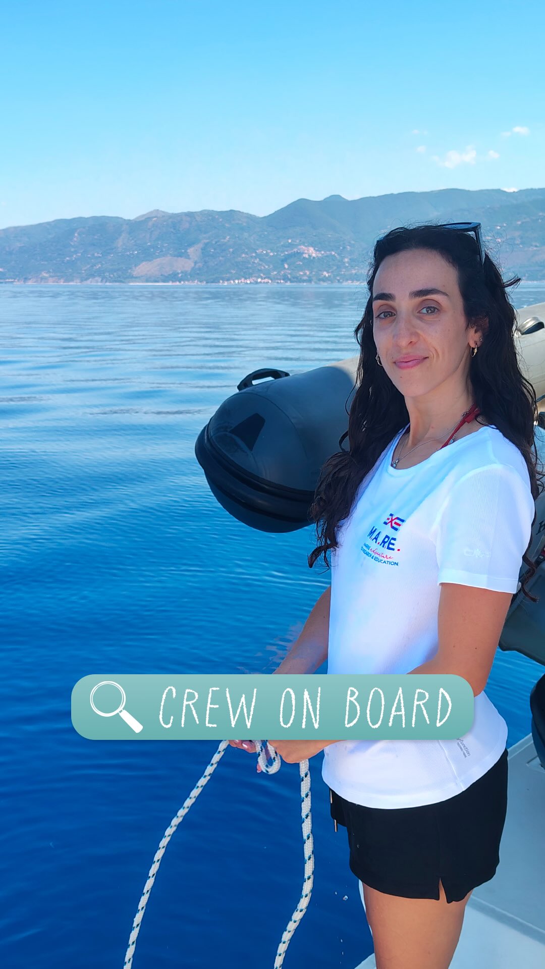 Ti presentiamo Lucia 🤝🏻
Biologa marina per la prima volta sul catamarano, darà il suo supporto questa settimana alle attività di ricerca a bordo. 🔬🌊
~
Meet Lucia 🤝🏻
A Marine Biologist joining us on the catamaran for the first time, she’ll be supporting this week’s onboard research activities. 🔬🌊
A project by @cvcaprera
Scientific partner @oneoceanfound
#progettoMARE #aboutMARE #CentroVelicoCaprera
#MarineResearch #RespectTheOcean