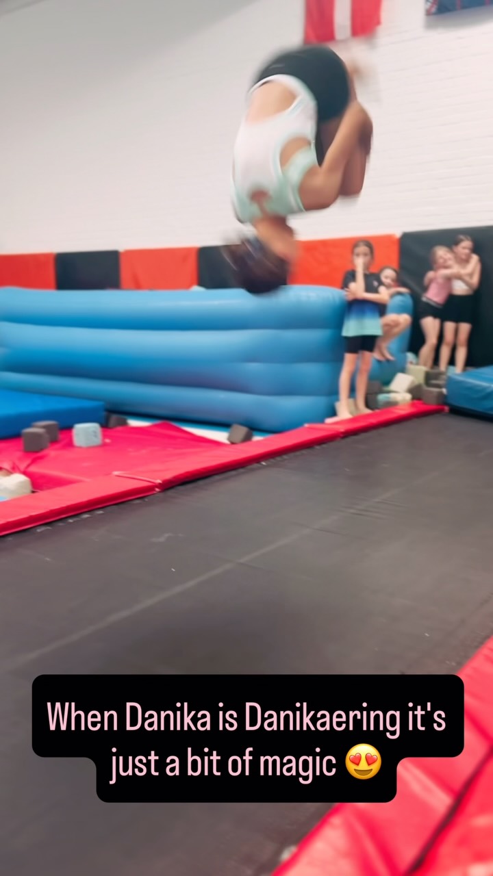 Danika showing those tumbles on our new fast track! Gooooooooooo Danika 🥰🥰🥰🥰🥰#gymnastics #britishgymnasticslife #portsmouth #vivagymnasticsclub