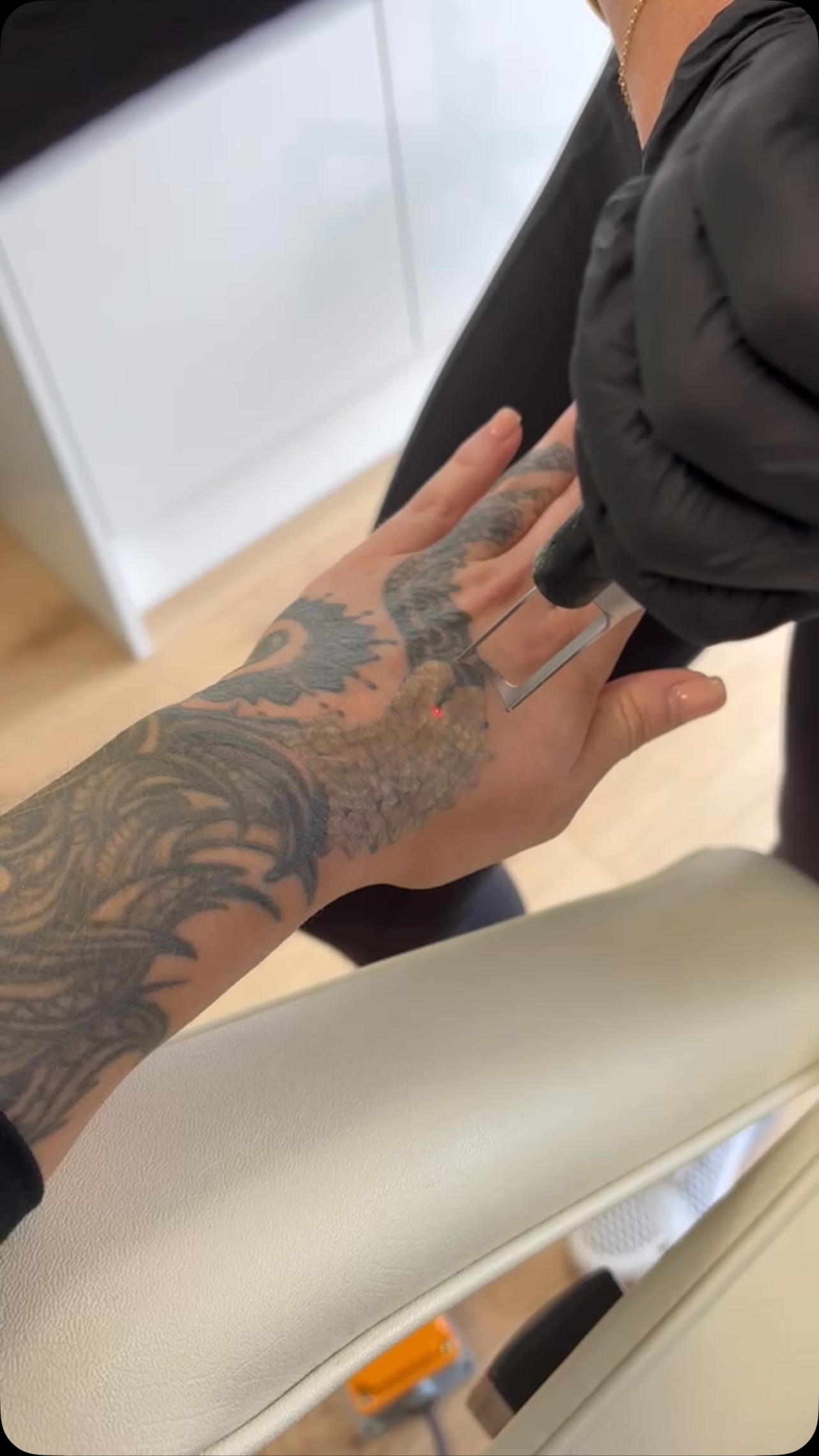 PICO in action!
Before the ink disappears, the process begins.
Our Pico laser targets tattoo pigment with precision, helping to break it down while protecting the surrounding skin. Suitable for professional and amateur tattoos, with treatment plans tailored to your individual tattoo and skin type.
Book your consultation online or WhatsApp us if you have any questions.
R x