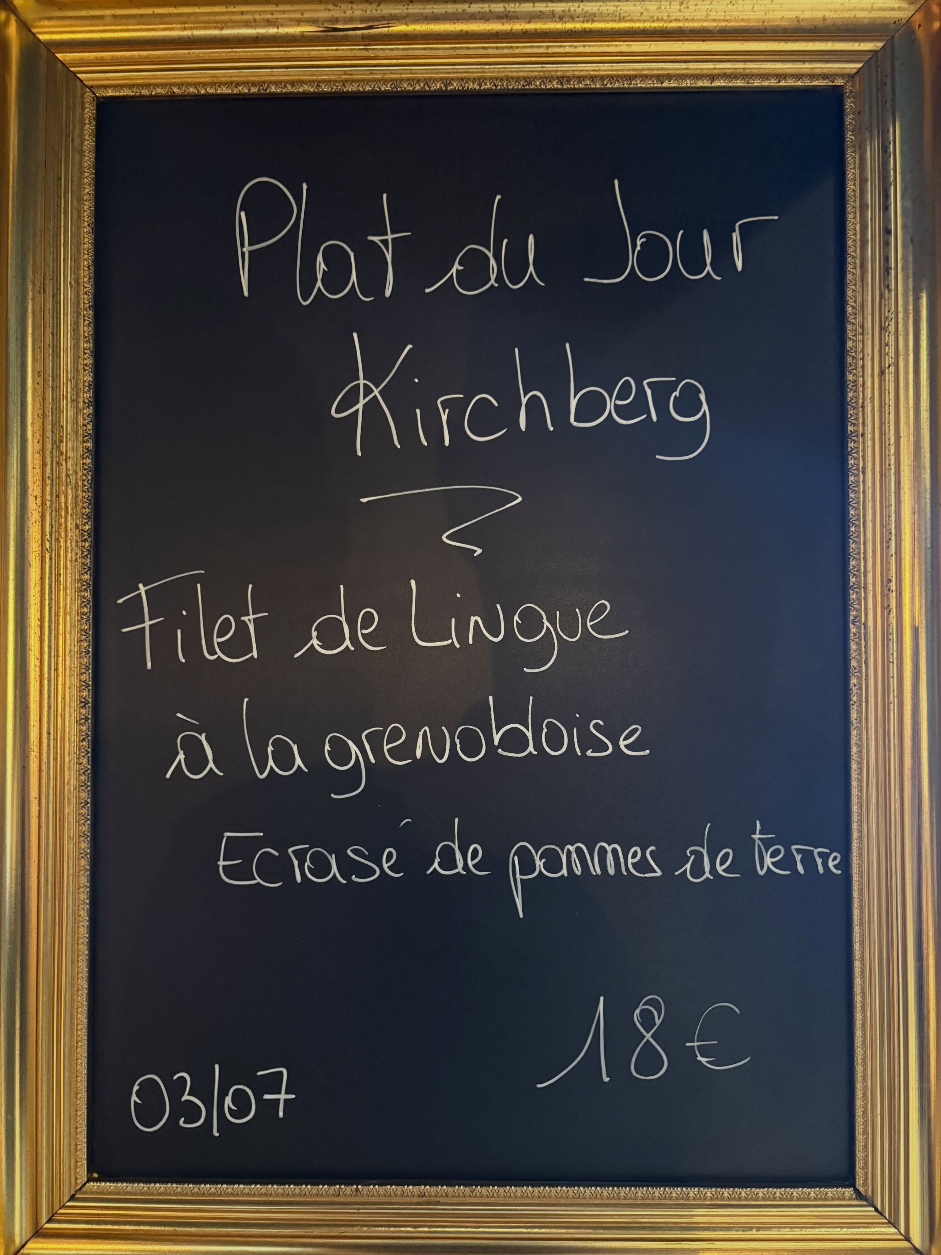Retrouvez nos plats du jour pour demain vendredi 03 juillet pour nos deux établissements Au P’tit Max
Au Plaisir de vous recevoir
📞 Contact & Réservations :
🖥️ www.auptitmax.lu
contact@auptitmax.lu
Kirchberg📩 23, Rue de la Lavande L-1923 Luxembourg
☎️ +352 43 95 19
Place d’Armes📩 5, Avenue Monterey L-2163 Luxembourg
☎️ +352 22 13 60