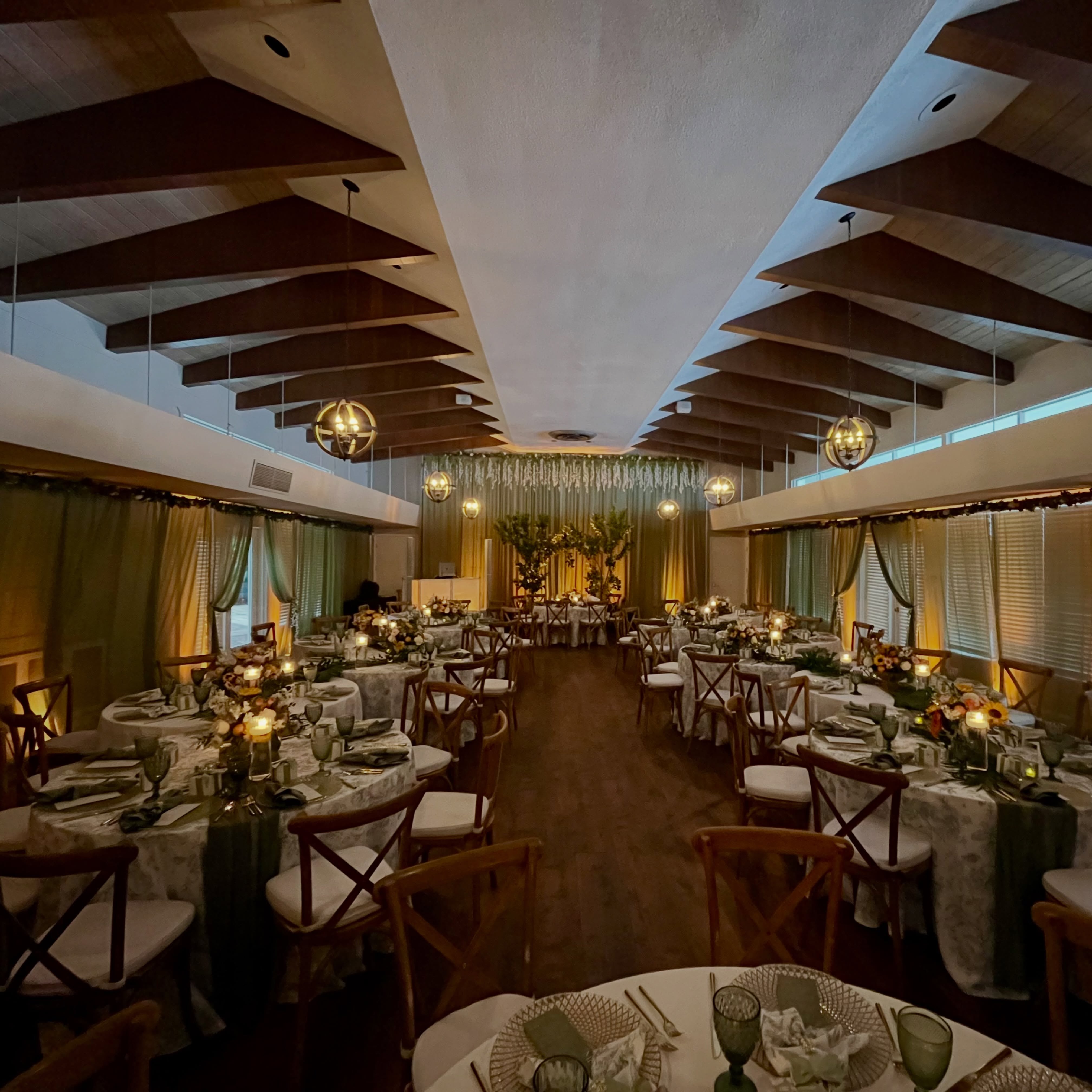 Love Was In Full Bloom At “The Garden Villa”! 🤍🌿
“Cocktails Catering” and “Go To Event Rentals” Hosted This Beautiful Engagement Celebration Last Saturday at Our Beautiful “Garden Villa” Venue in Winter Park, FL!
Our Catering, and Rentals Created a Perfect Engagement Party Surrounded by Lush Gardens, Private Indoor Area, and a Serene Garden Experience!
Whether you’re planning an engagement party, bridal shower, rehearsal dinner, wedding, or any special celebration, “Cocktails Catering”,”Go To Event Rentals” & “The Garden Villa” by “Everest Concepts” offers the perfect indoor and outdoor setting to bring your vision to life! 🤩
Ready to start planning your next celebration?
We Are Offering 50% OFF Your Venue This Summer!
Click the Link In Bio To GET INFO....
Call Us today to Schedule Your Private Tour!
(407) 745-5718 or Email Us at Events@TheGardenVilla.com
📍 Winter Park, FL
Taren Schwarz
@diamondreceptions
@whiteroseent
@gotoeventrentals
@cocktails_catering
#TheGardenVilla #WinterParkVenue #OrlandoWedding #WinterPark #OrlandoEventVenue