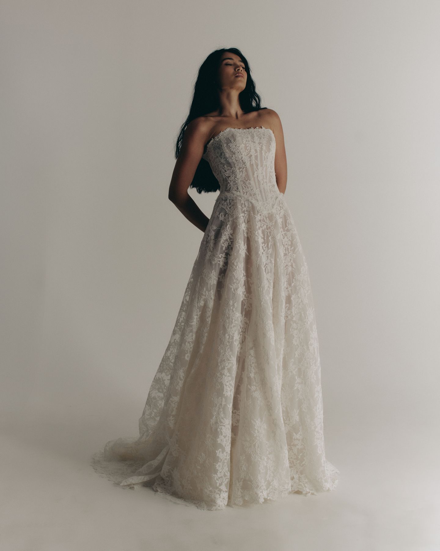Sophie is the embodiment of romance in lace.
She has that soft, timeless look brides keep coming back to, with delicate lace, a flattering corset bodice, and a skirt that feels effortless.
Book your appointment to try Sophie at La Reverie Bridal in Miami.
#LaReverieBridal #MiamiBride #LaceWeddingDress #LuxuryBridal #BridalStyle