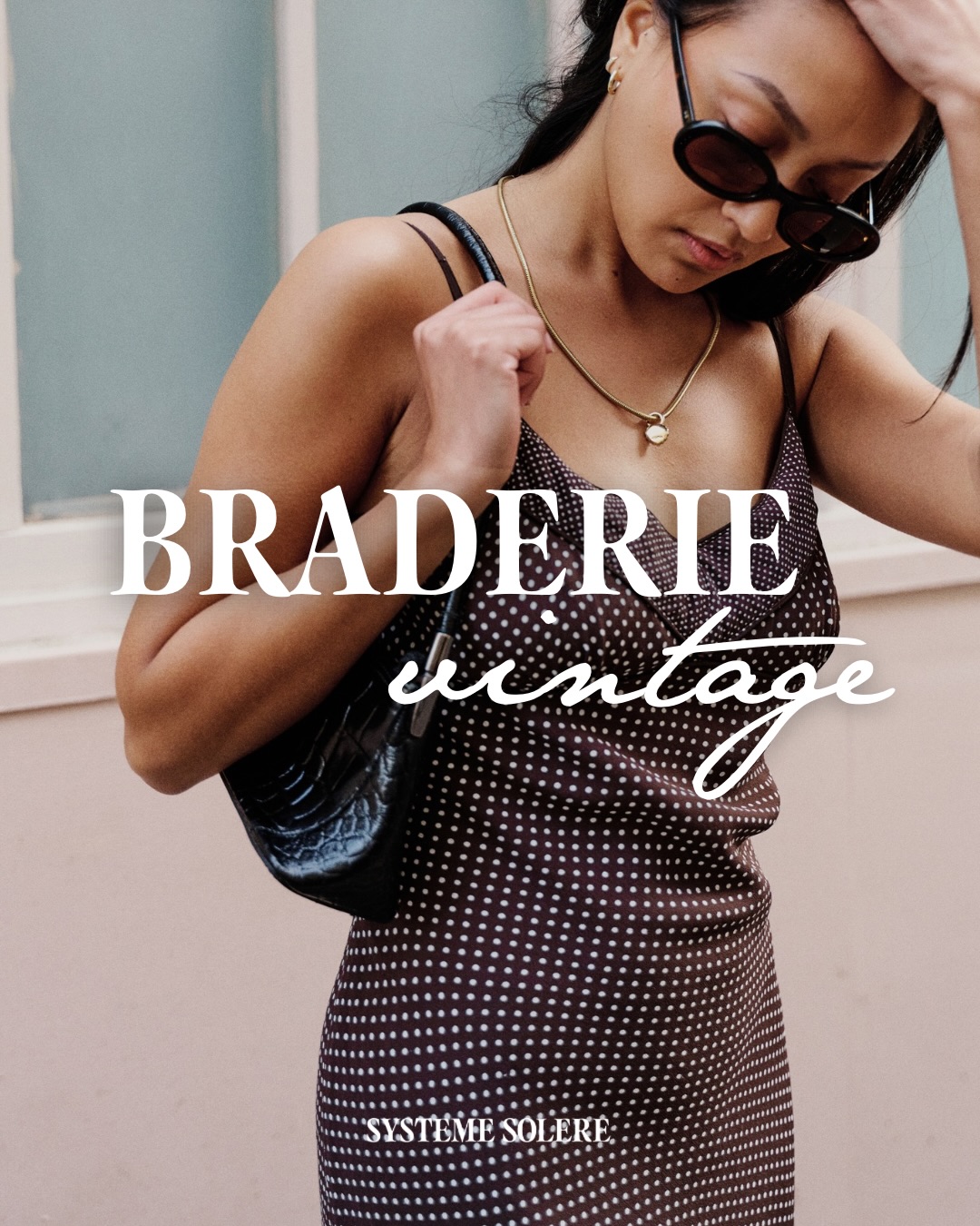 Jusqu’au 8 juillet, notre braderie estivale s’installe dans notre boutique de Sentier.
Si tu cherches des pièces vintage uniques que tu pourras garder longtemps, c’est le moment de passer nous voir 💕
📍 GRANDE BRADERIE VINTAGE
57 rue Montmartre, 75002 Paris.
Lun-Sam : 12h-19h30
Dim : 13h-19h30
#braderievintage #boutiquevintage braderie soldes été boutique vintage paris #soldes2026 friperie paris bon plan paris bonne adresse shopping paris