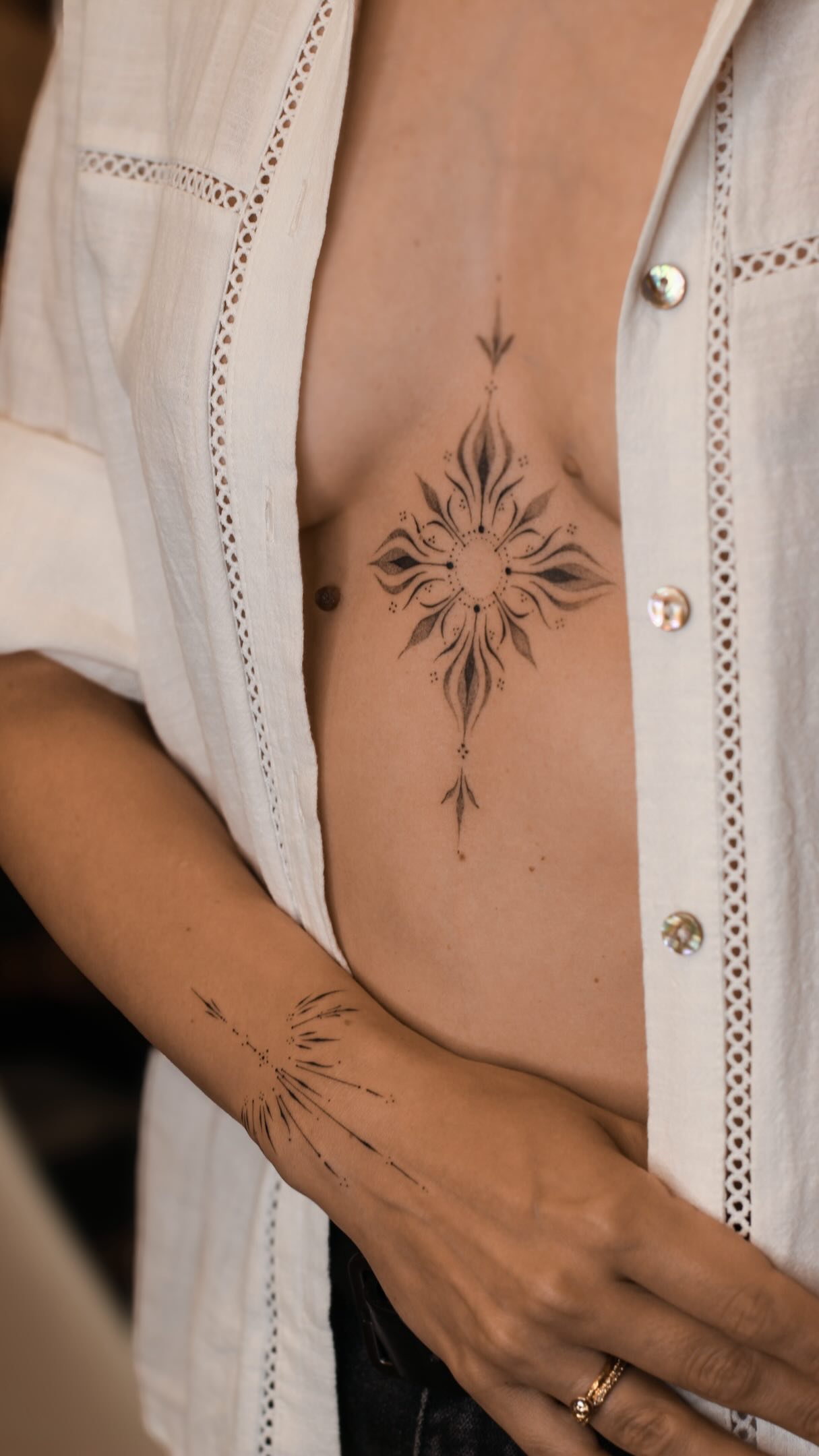 DESIGN > ART > PROCESS
Just a little look at the different stages of a tattooing.✧.*
Thank you @its.me.vlada for your trust and ideas while creating this beautiful design - it means the world to me. ✨
#tattoovilnius #vilniustattoo #ornamental #fineline #elegant