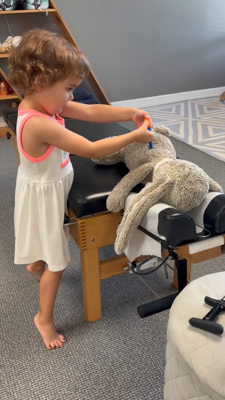 Future chiropractor practicing adjusting a bunny đ°
Schedule an appointment for you and your whole family with Dr. Katrina today at Triada Chiropractic!
>>> triadachiropractic.janeapp.com
#friscotx #playtime #timetoplay #pediatricchiro #momtok