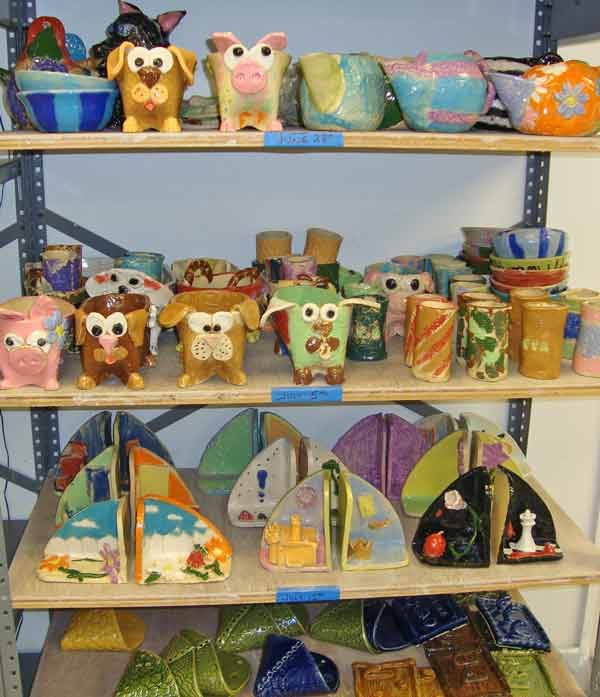 Join us for Wild Animal Decor Camp with Julia Hurley starting on Monday July 6 - 10th from 12:00–3:00 PM at Wildwood Green Arts. Kids 6 and up can create wild, nature-inspired decor pieces — perfect for beginners and makers alike. Reserve your spot now: https://wix.to/nTtT8IA #WildwoodGreenArts #potteryclass #artcamp #flashcamp #ceramicclasses #ArtWorkshop #DecorDIY #WildAnimalCamp