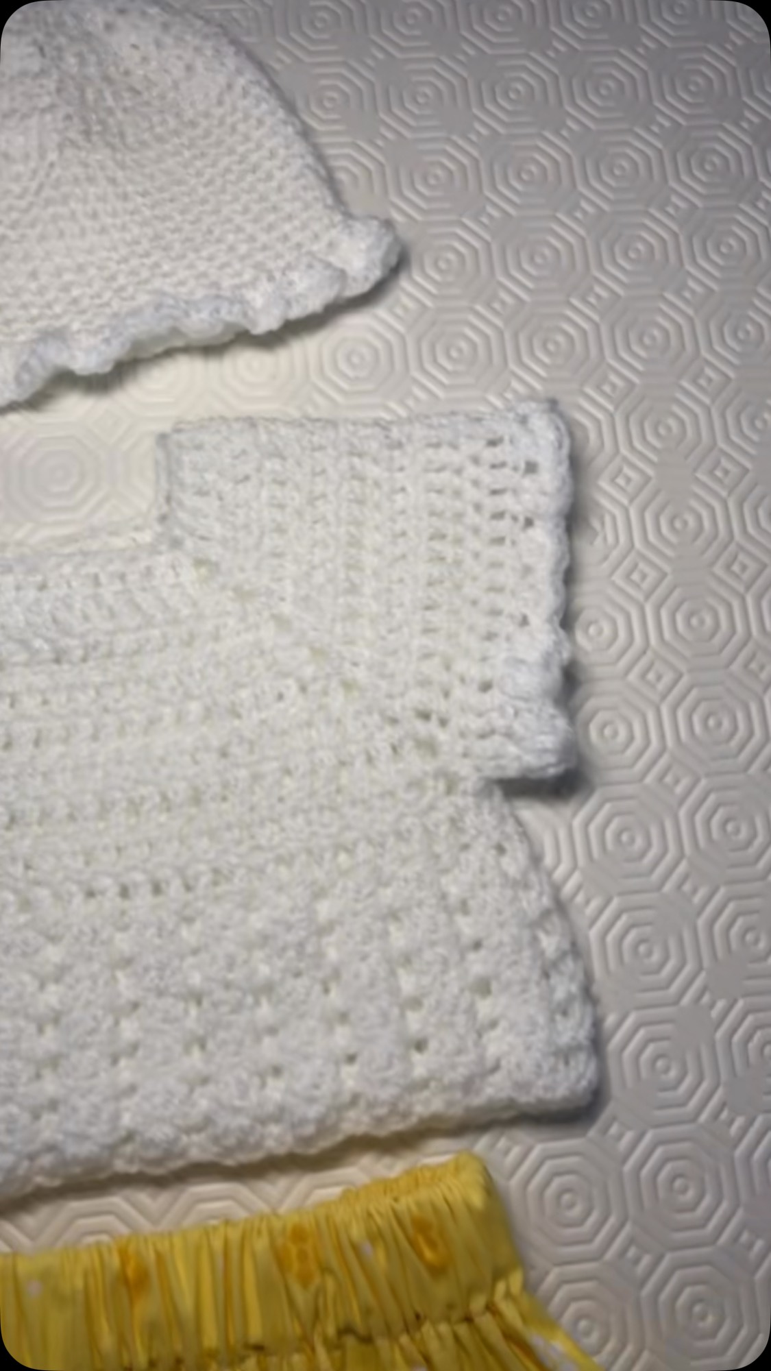 Crochet White cropped top with matching bambino skirt, available to purchase now at www.bornetocreeate.com #crochet #crochetbabyclothes #babyshower #babywear #craft