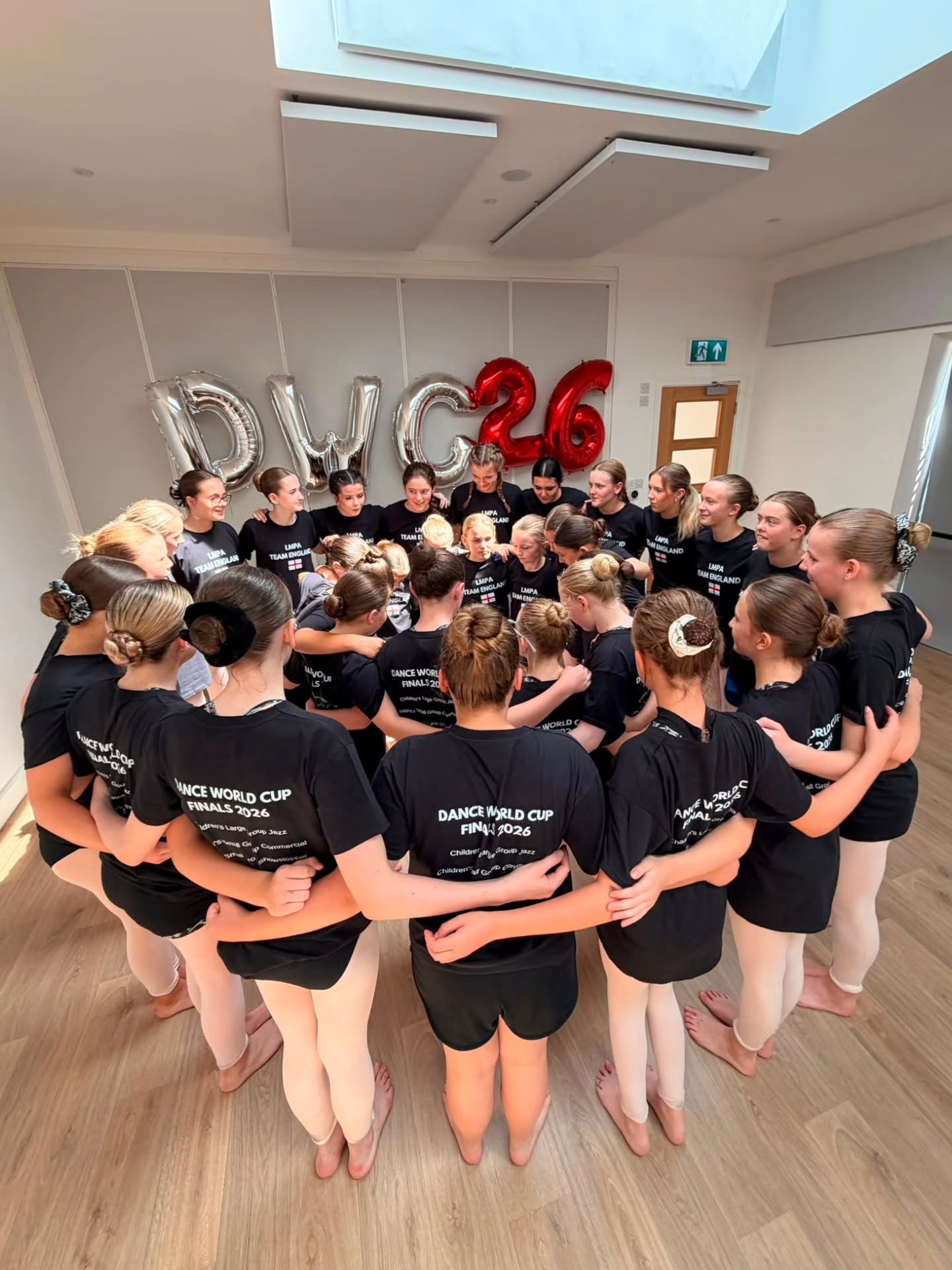 One Week To Go 🏴❤️🇮🇪
Wow! This time next week we will getting ready to perform our first qualifying routine TINA at the Dance World Cup Finals in Dublin ❤️✨️
We are soooo excited for you all!! Thank you to our brilliant @lmpa_fundraising_ for kitting the team out in their new Team England 2026 T-Shirts 🏴
Let's Do This LMPA ❤️✨️
@dwc_uk_teams
#lmpa #lisamarieperformingarts #dwc26 #danceworldcup #excited