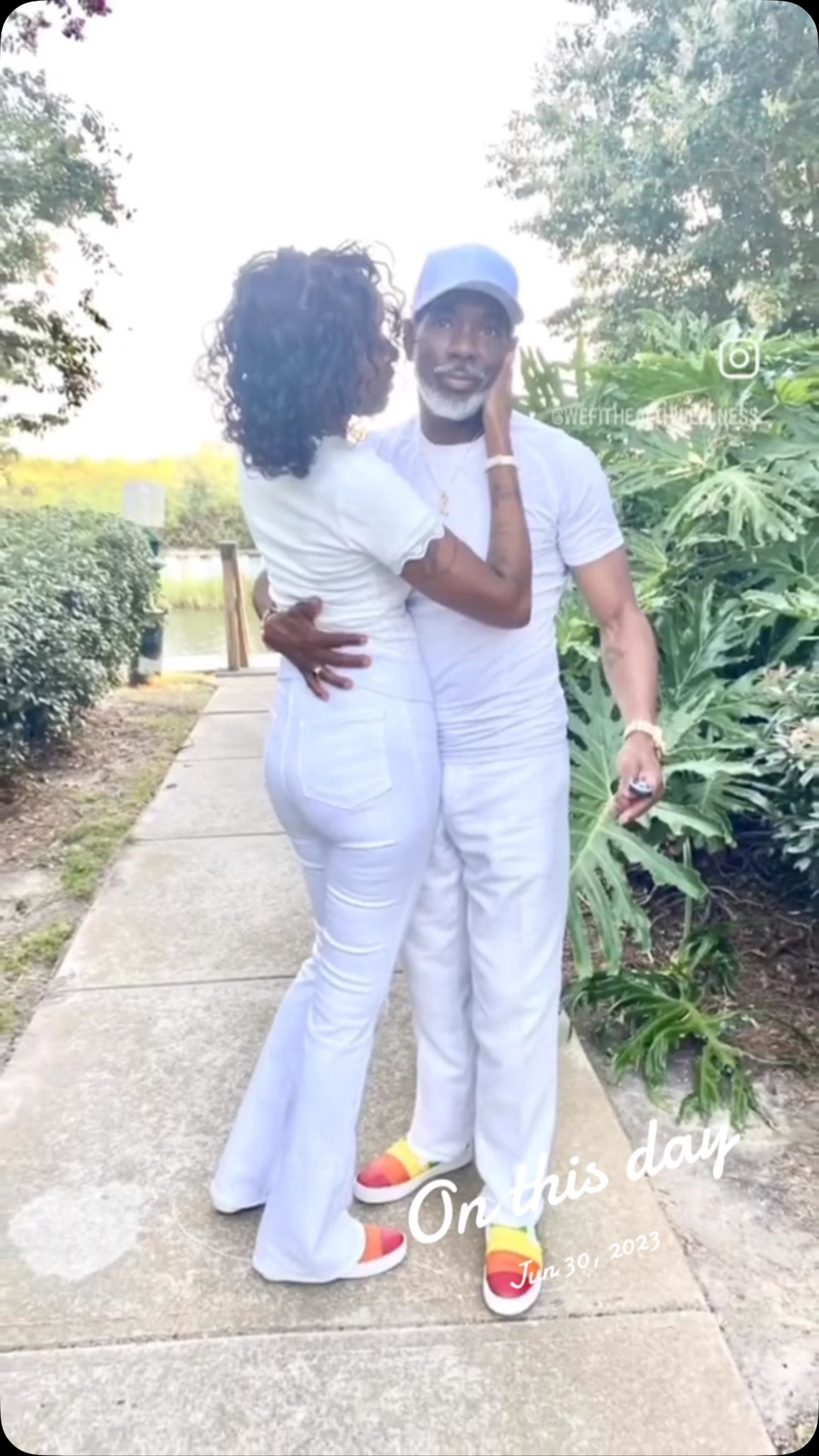 Love
#onthisday
6/30/2023
https://www.wefithealthwellness.studio/post/the-foy-s-love
https://www.wefithealthwellness.studio/post/_love
Dr. Kenneth/Lady Kenyatta Foy
https://www.wefithealthwellness.studio/