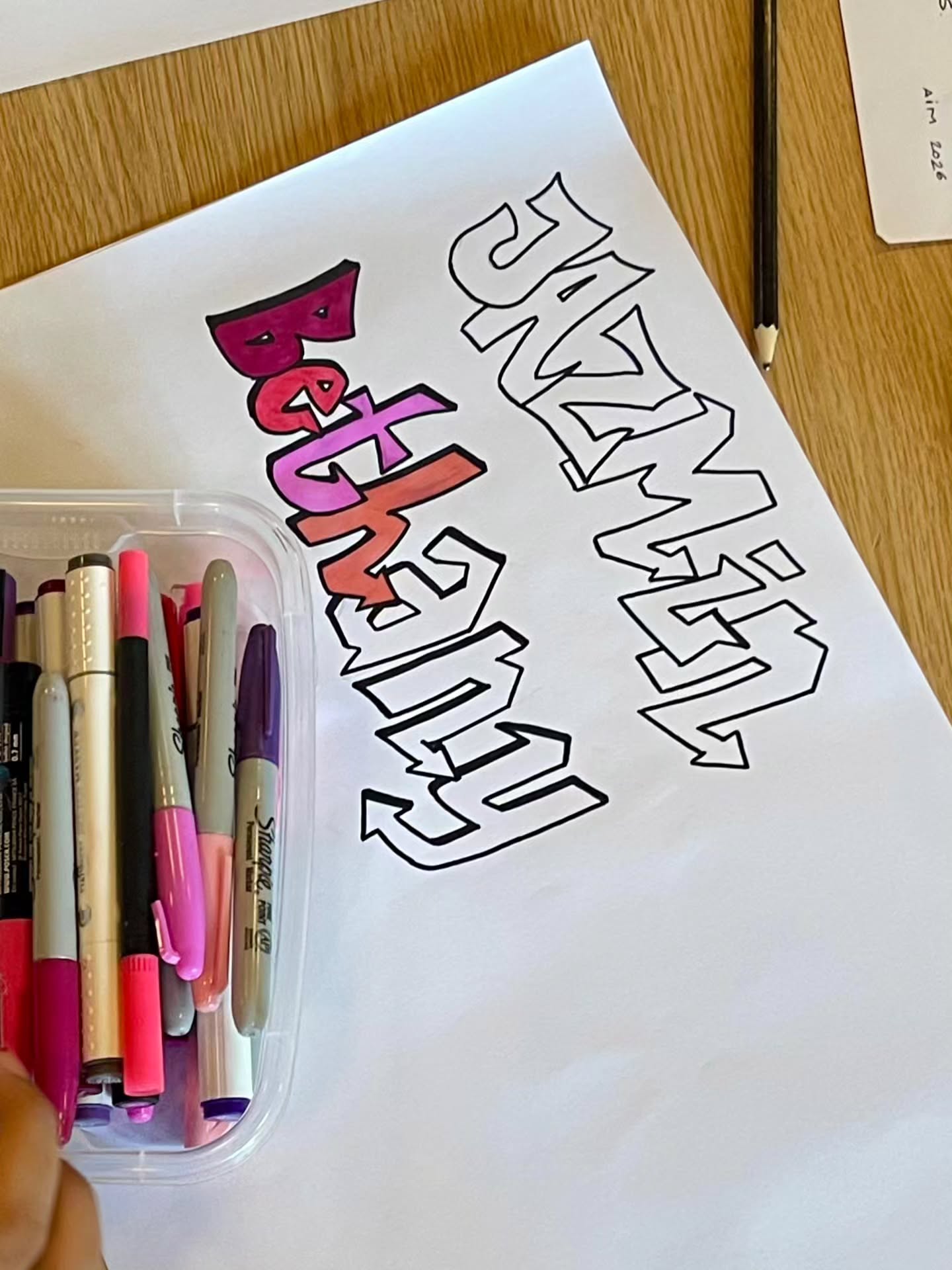 In todays session we have been working hard on making graffiti letter hand outs and examples in prep for our new online course - watch this space for info!
#graffitiart #expressyourself #mentalhealth #artscouncilengland