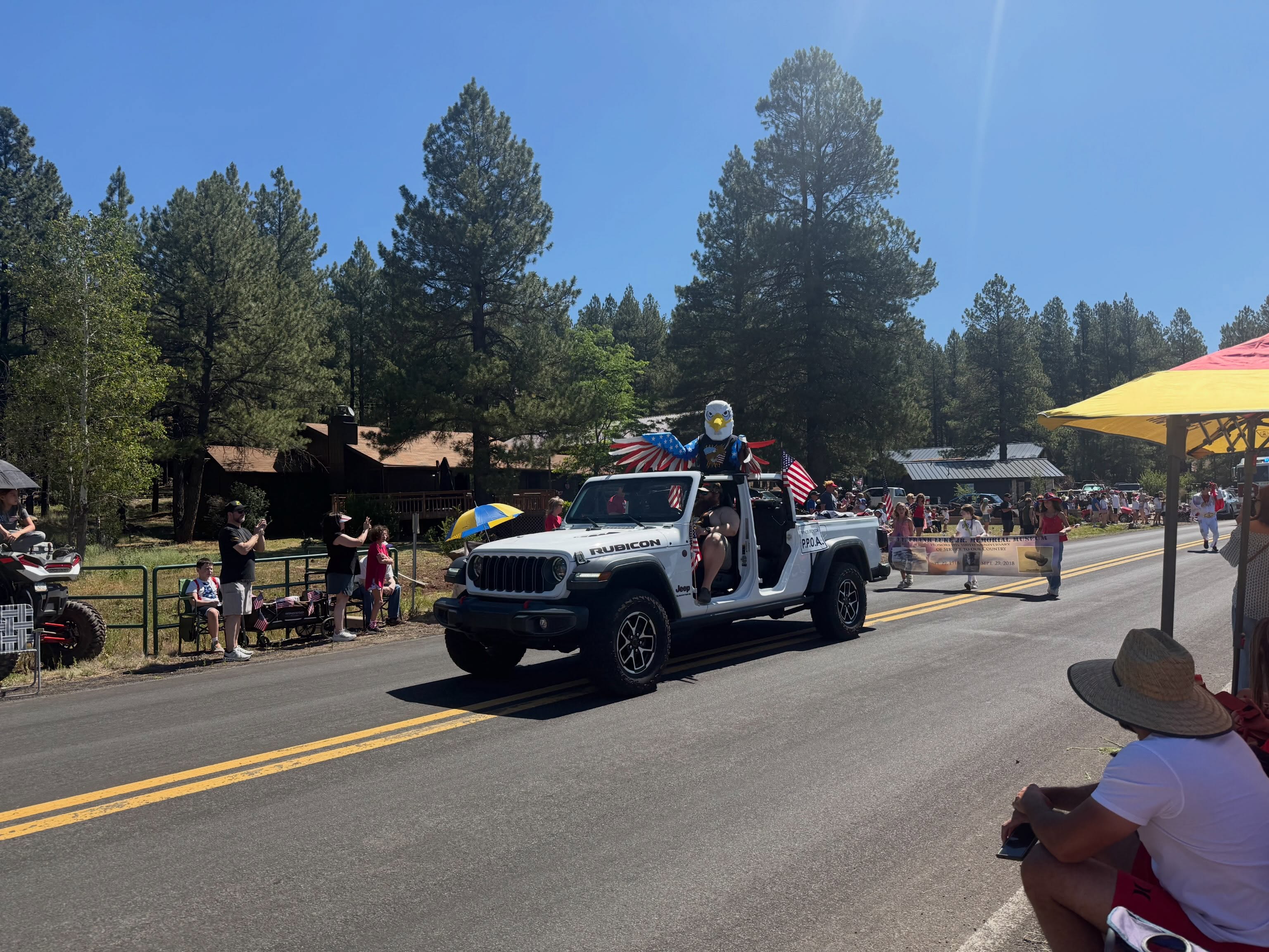 Another amazing parade! Thank you to everyone who came out and participated! #mundspark