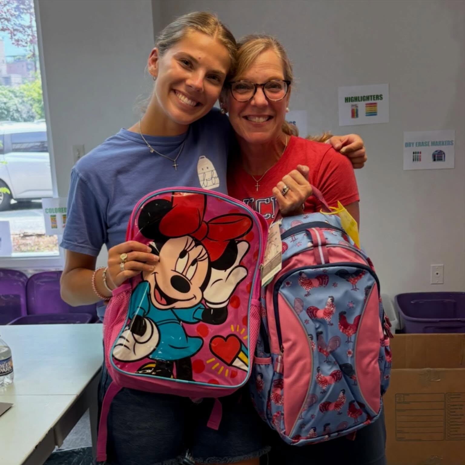 Our amazing summer program manager, Sophia, hosted a very special group of volunteers this week: her mom & friends! Look how many backpacks they filled for kids in need!
Backpack Buddies knows all about families pitching in and helping! Lucia’s family members have spent countless hours volunteering over the last 16 years, too!
#backpackbuddies #charlottesville #backpackbuddiesva #cville #givingback