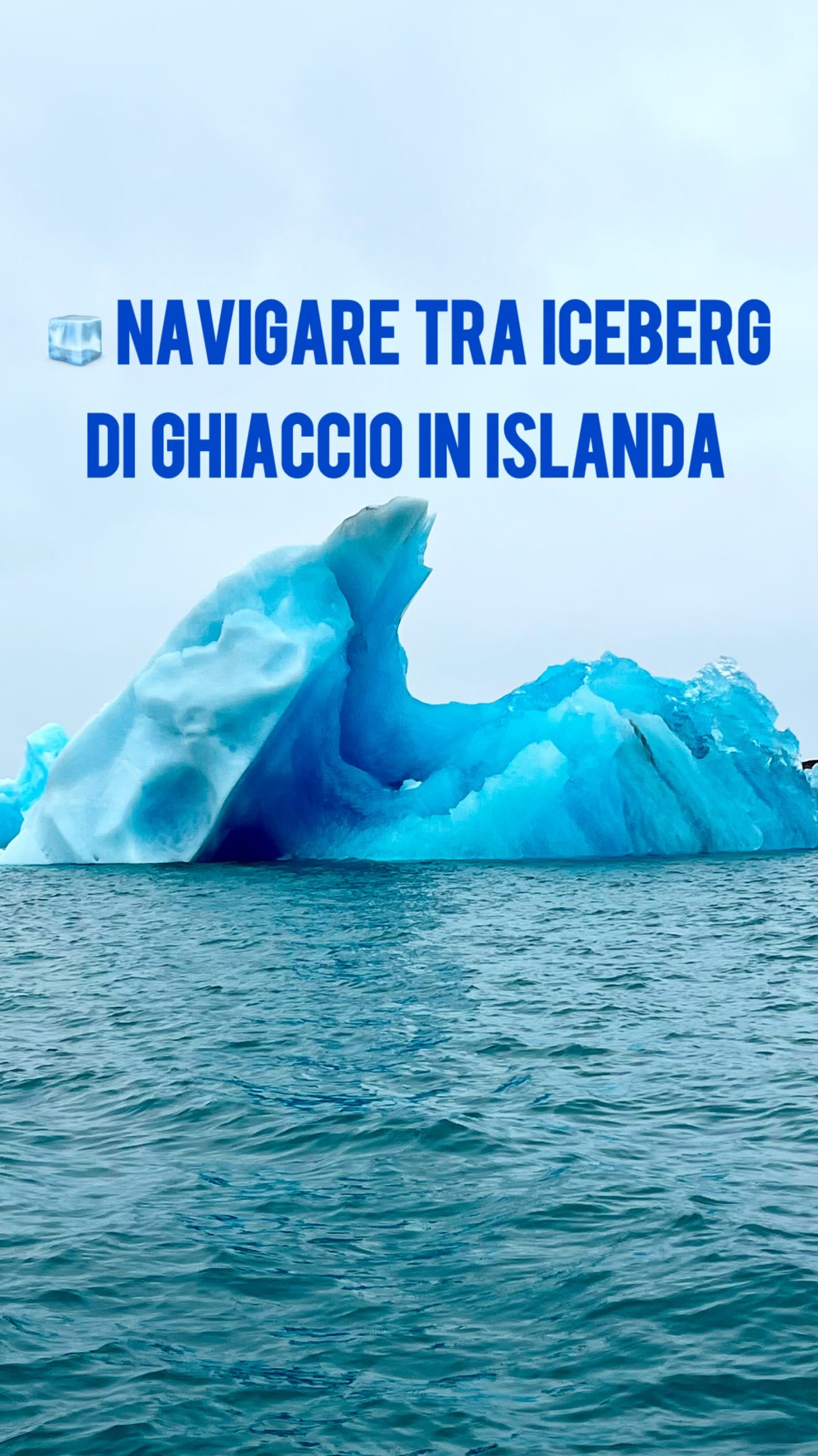 🧊 Navigare tra iceberg di ghiaccio millenario? In Islanda puoi farlo davvero! 🇮🇸
Se stai organizzando un viaggio in Islanda, c’è un’esperienza che non può mancare nella tua lista: il tour in anfibio sul lago Jökulsárlón.
Si parte a bordo di un mezzo anfibio che, dopo un breve tratto su strada, entra direttamente nella laguna glaciale e ti porta a navigare tra enormi iceberg di ghiaccio millenario, staccatisi dal vicino ghiacciaio.
Durante il tour potrai ammirare da vicino le incredibili sfumature del ghiaccio, dal bianco al blu intenso, scoprire come si formano gli iceberg e, con un po’ di fortuna, avvistare anche qualche foca che nuota o si rilassa sul ghiaccio.
🎟️ Vale la pena farlo? Assolutamente sì. È un modo unico per vivere Jökulsárlón da una prospettiva completamente diversa e avvicinarsi agli iceberg in totale sicurezza.
💡 Consiglio di viaggio: in estate i posti si esauriscono facilmente, quindi prenota il tour con un po’ di anticipo.
Potete prenotare dal sito di "Jökulsárlón Glacier Lagoon Boat Tours and Cafe"
👇 Lo faresti? Oppure preferiresti il tour in gommone zodiac per avvicinarti ancora di più agli iceberg? Scrivimelo nei commenti!
📌 Salva questo post se stai programmando un viaggio in Islanda e condividilo con chi sogna di visitarla.
#Islanda #Jokulsarlon #ViaggioInIslanda #Iceberg #ValigiaInfarinata