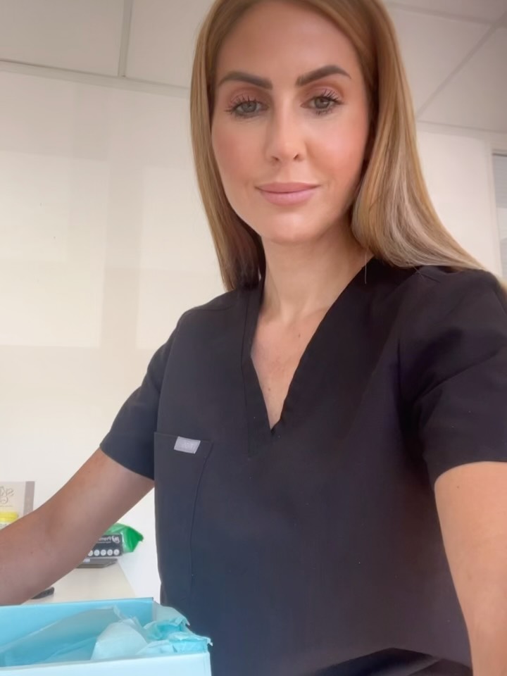 OMG!!! @lumipro_uk you guys keep bringing us THE BEST!
I love these and I know our clients will too!
1000mg marine collagen
VIT C
BIOTIN & NIACIN
ELECTROLYTE COMPLEX
= GLOWING SKIN!
The All in one your Skin needs!
R
